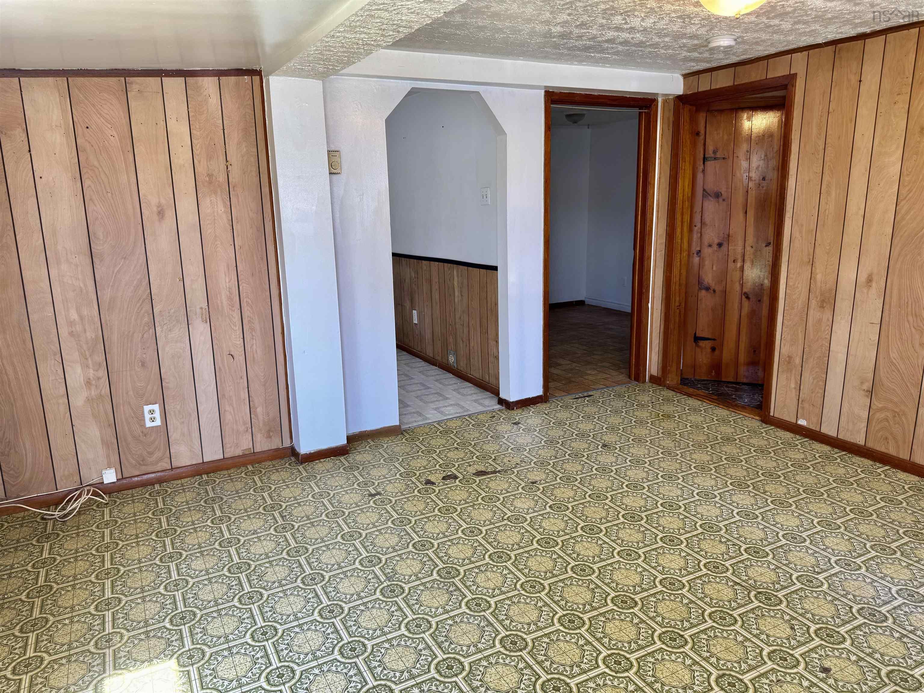 33 Albro Lake Road photo #18