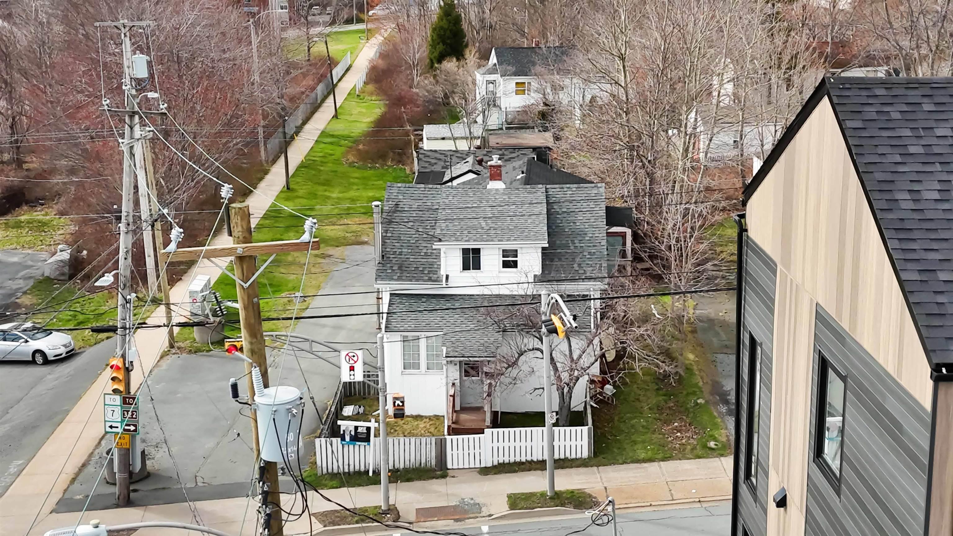 33 Albro Lake Road photo #24