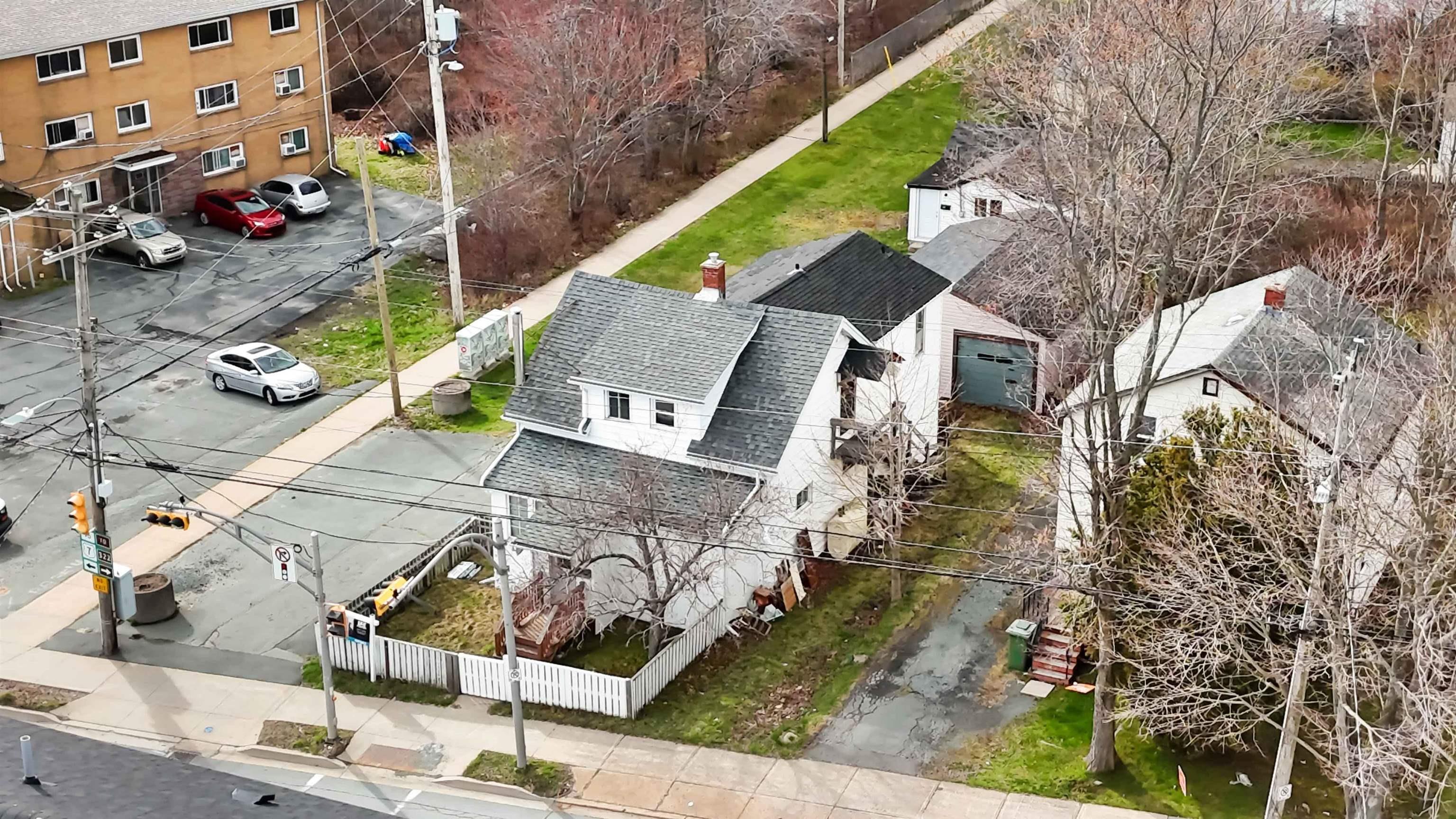 33 Albro Lake Road photo #25
