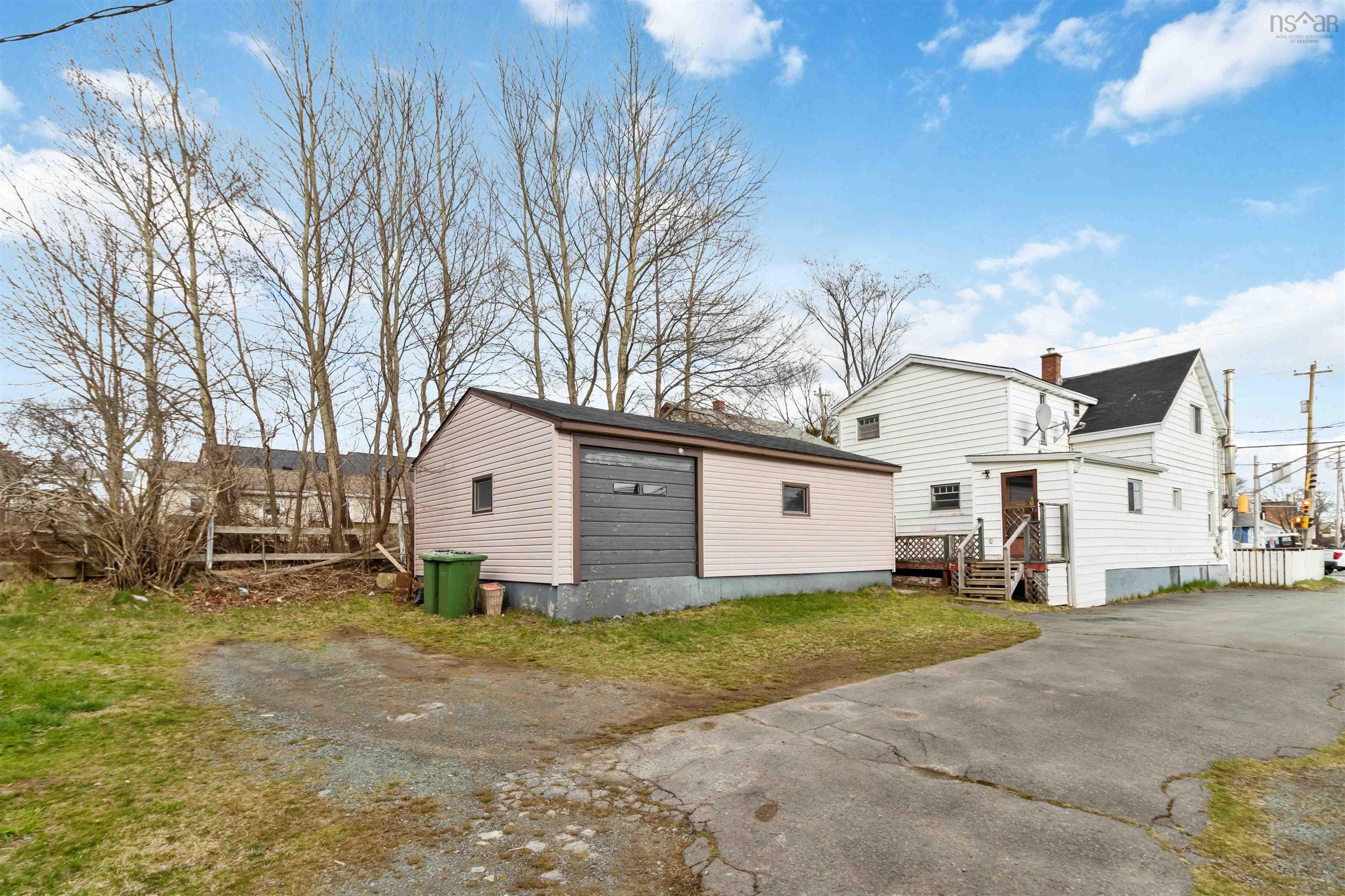 33 Albro Lake Road photo #5