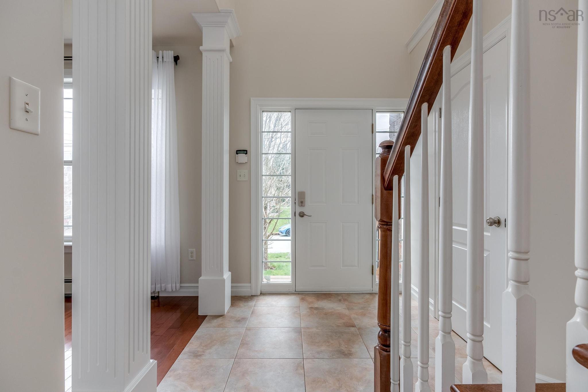 25 Kingsbury Way photo #2