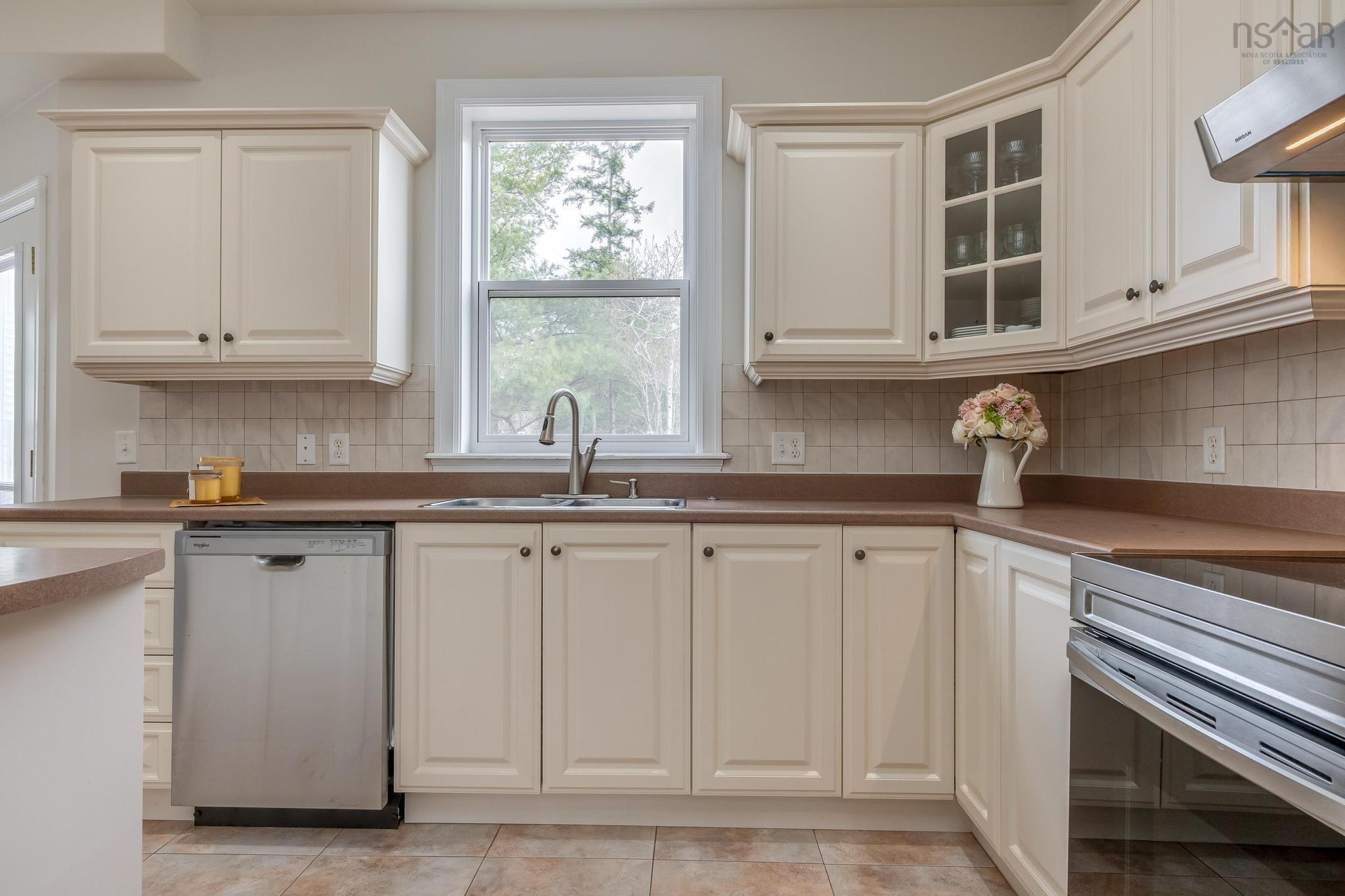25 Kingsbury Way photo #13
