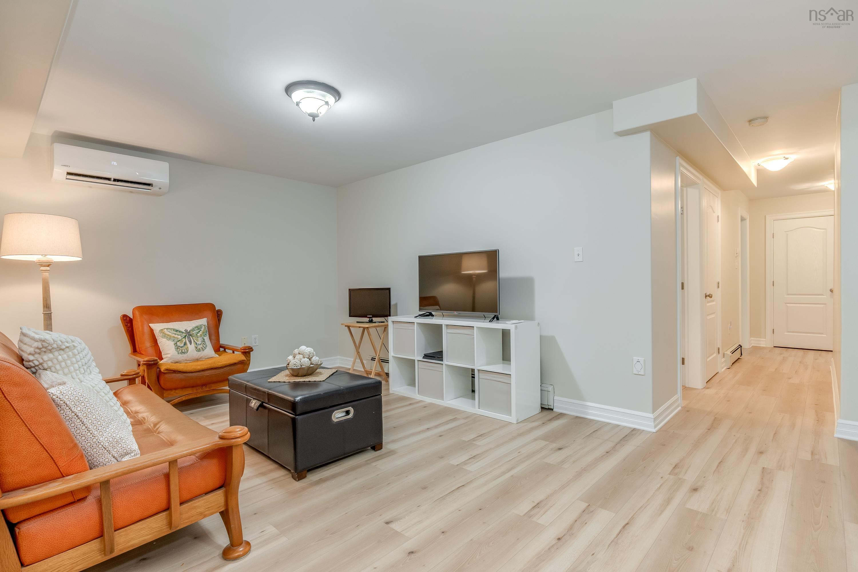 25 Kingsbury Way photo #38