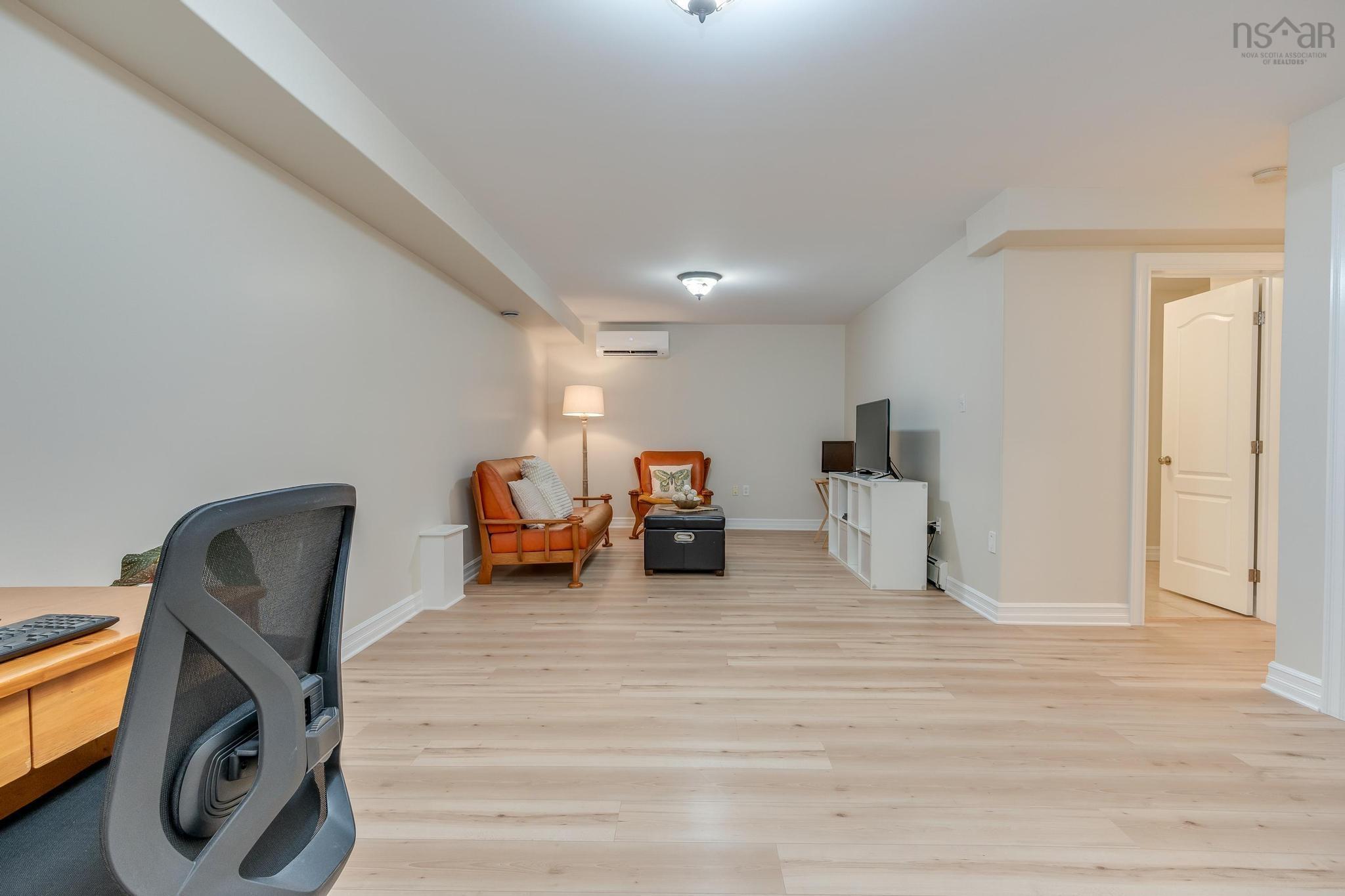 25 Kingsbury Way photo #39