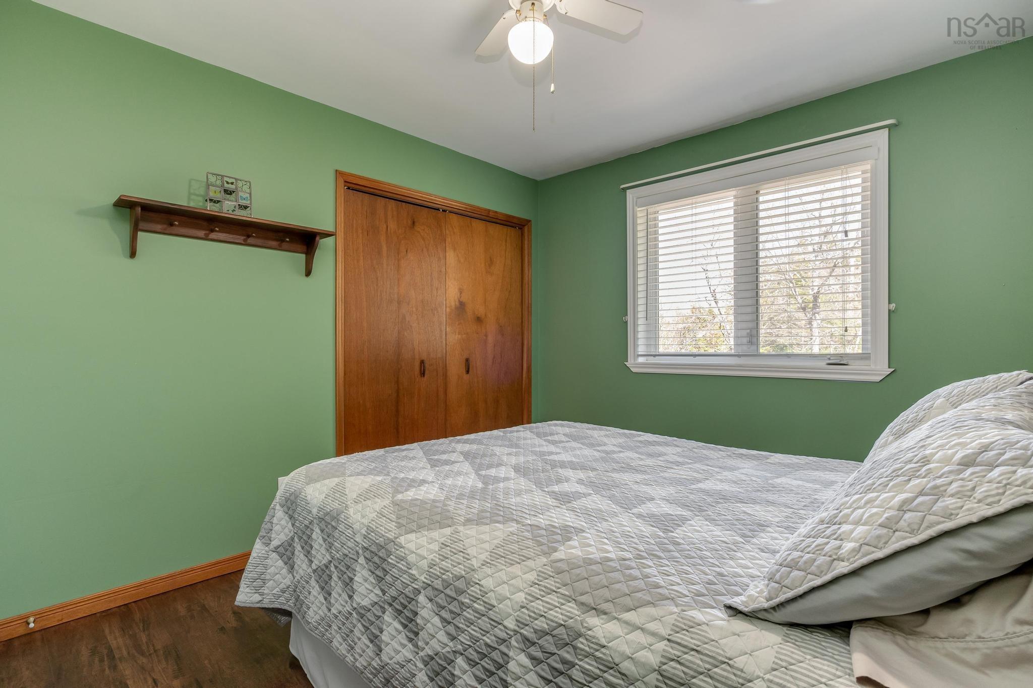 20 Kipawa Crescent photo #19