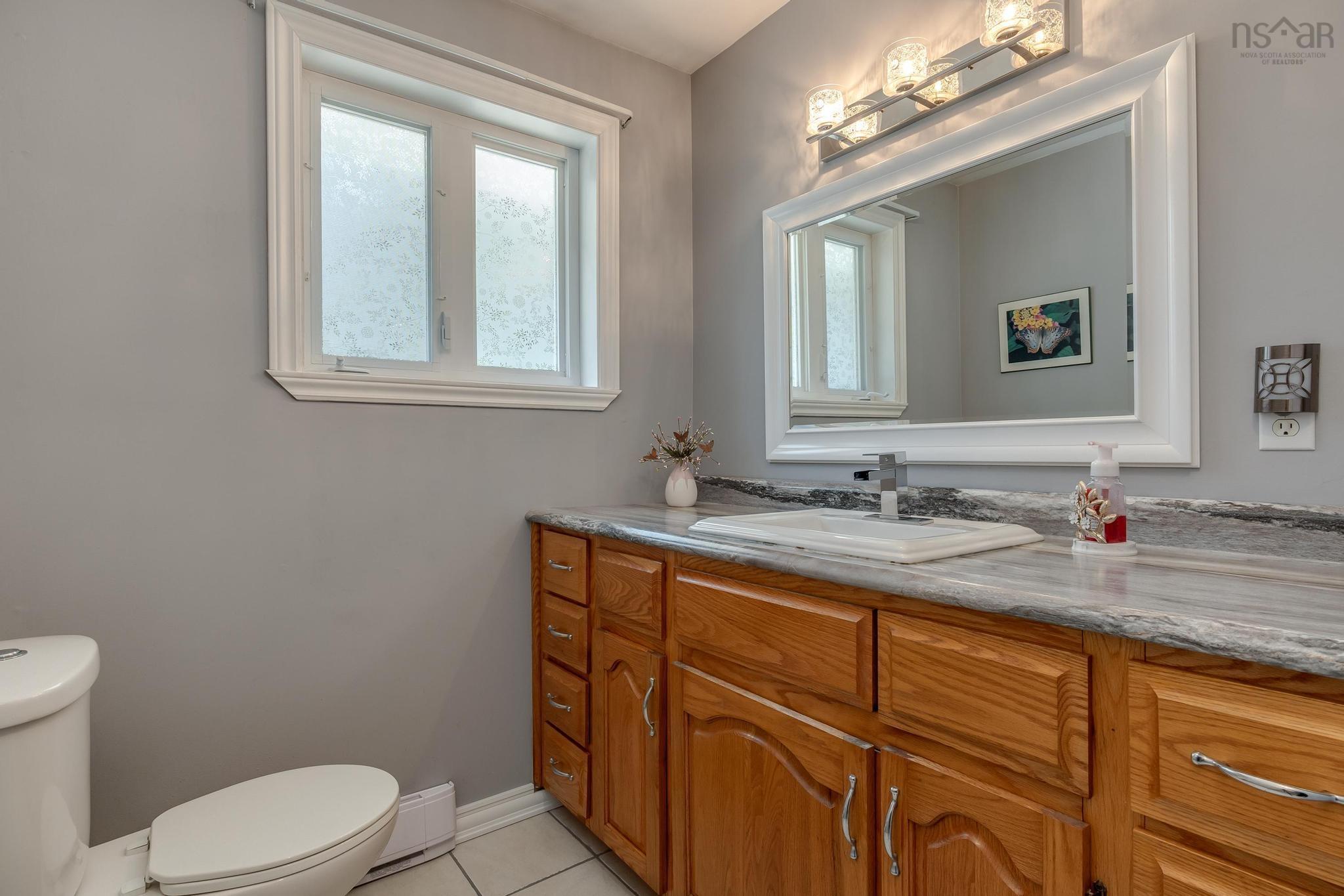 20 Kipawa Crescent photo #23