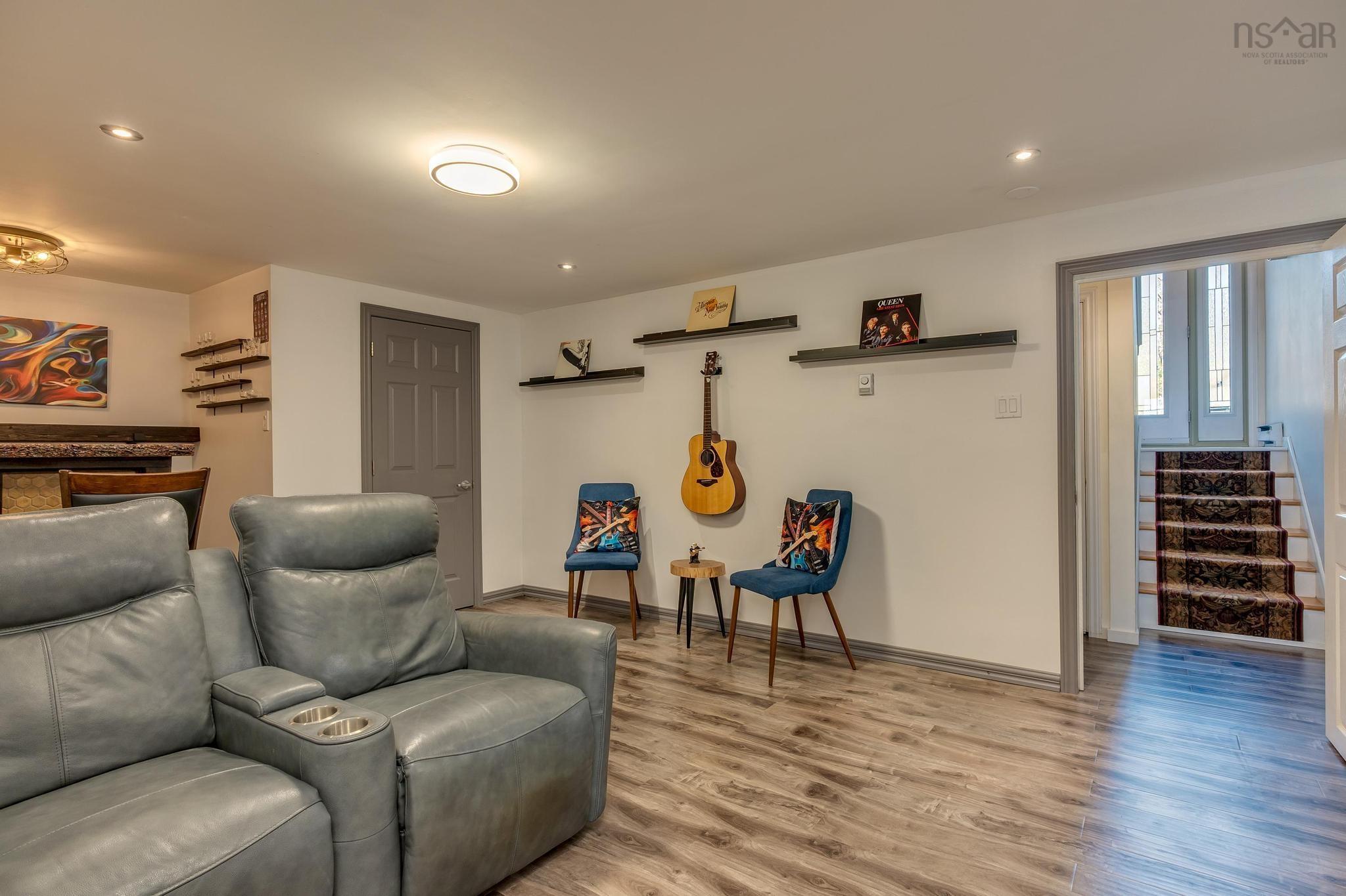 20 Kipawa Crescent photo #31