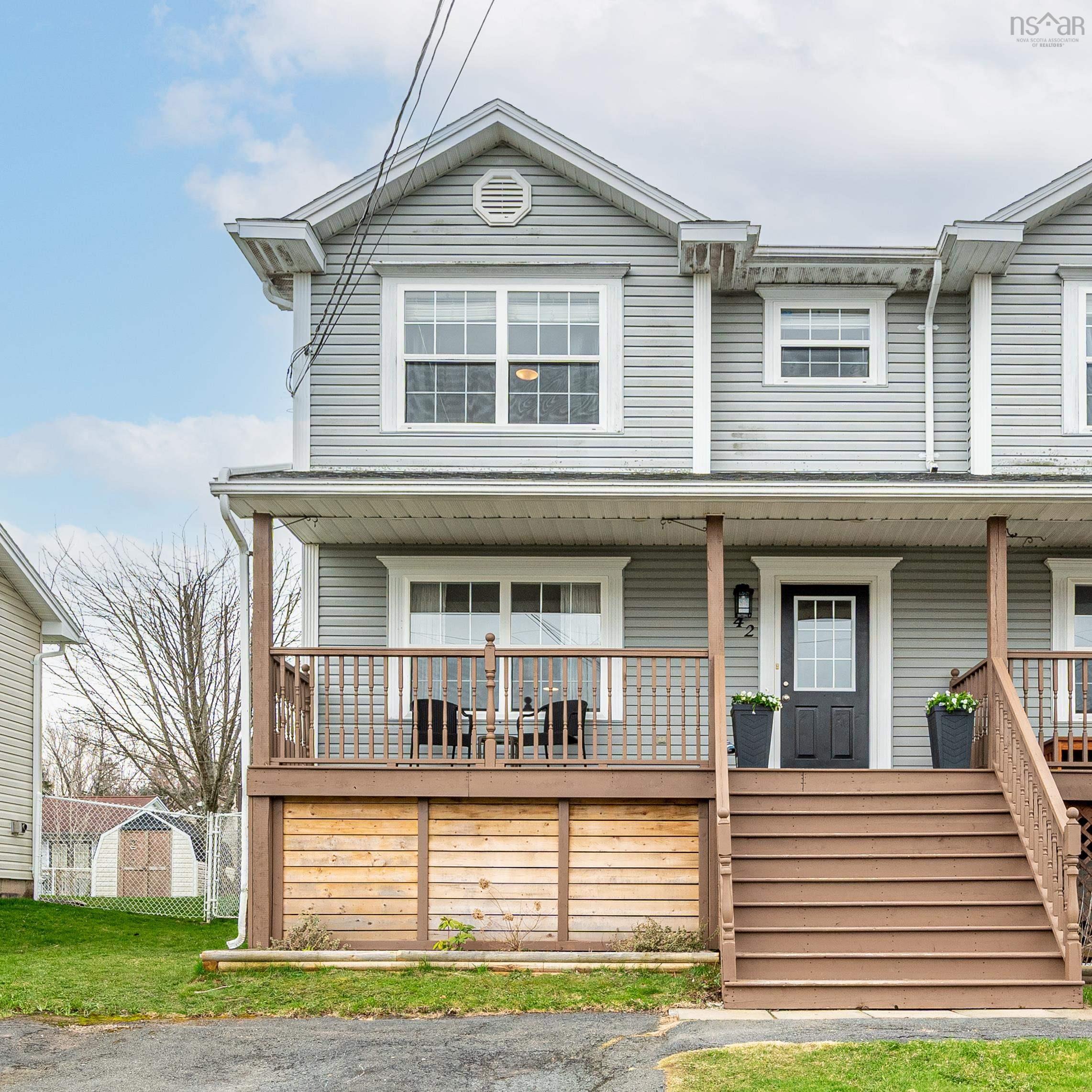 42 BATTEN CRES, MIDDLE SACKVILLE, NS