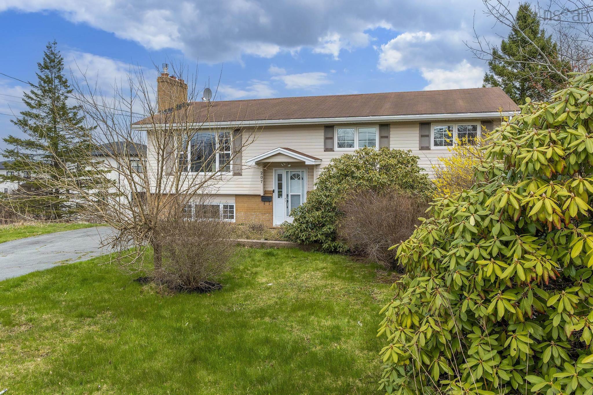207 CALEDONIA RD, DARTMOUTH, NS