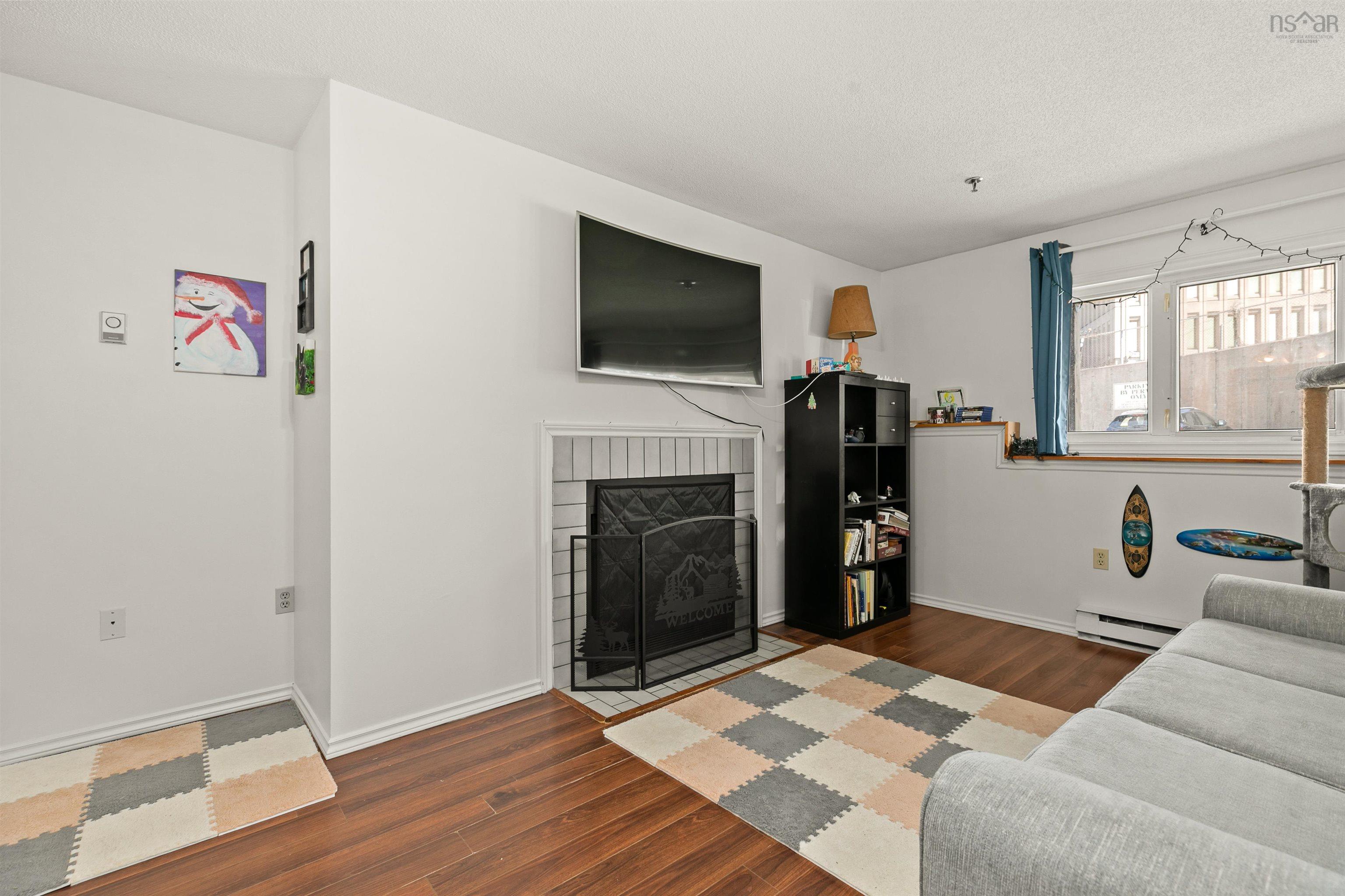 220 3600 John Parr Drive photo #3