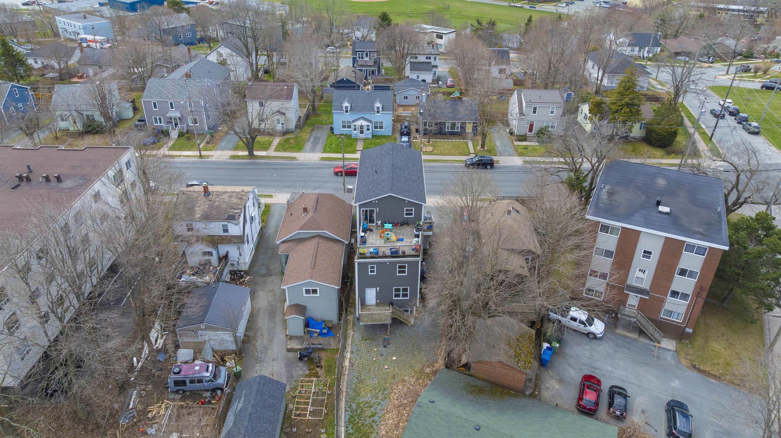 3461 Windsor Street photo #38