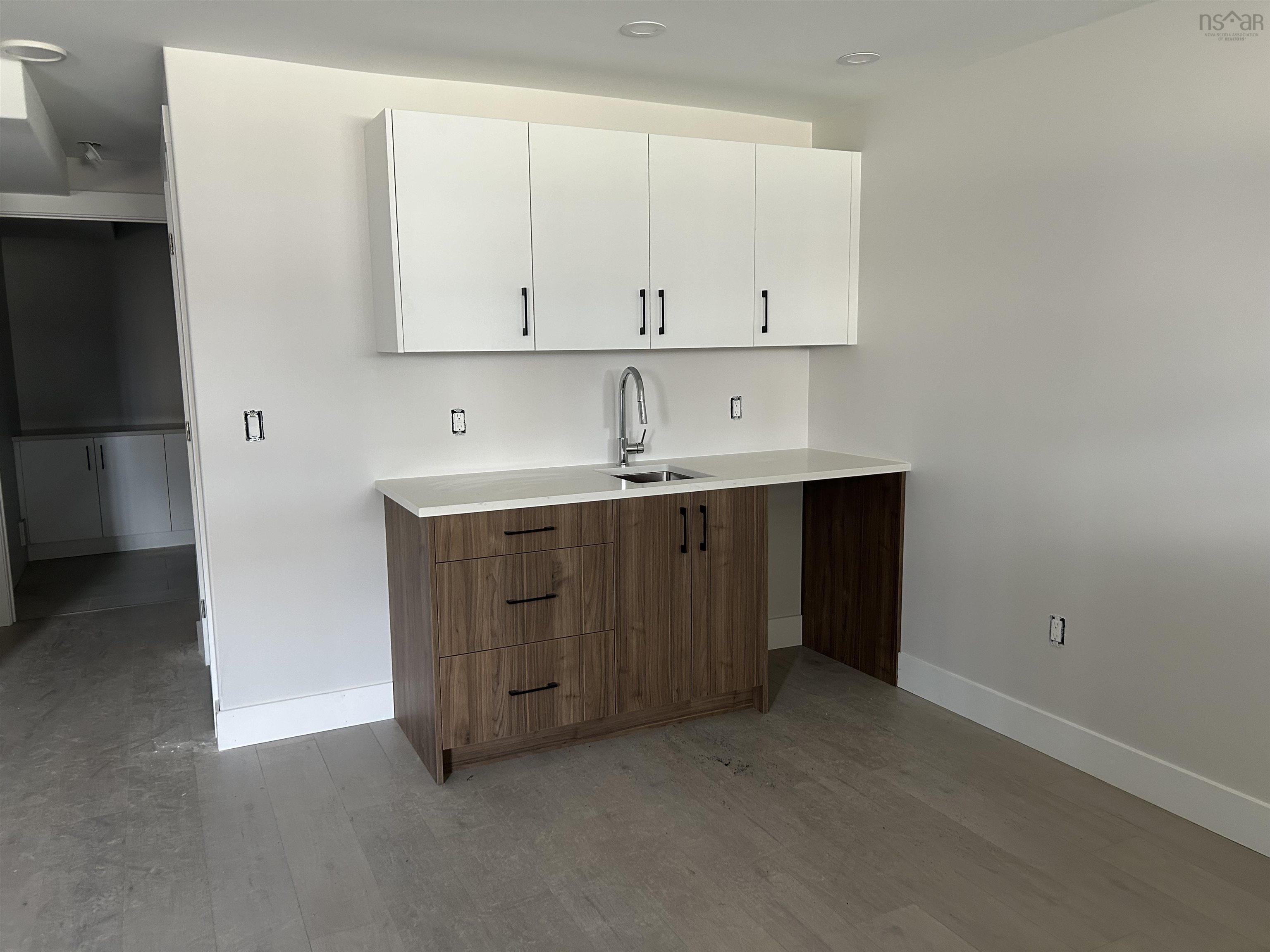 215 Alabaster Way photo #12