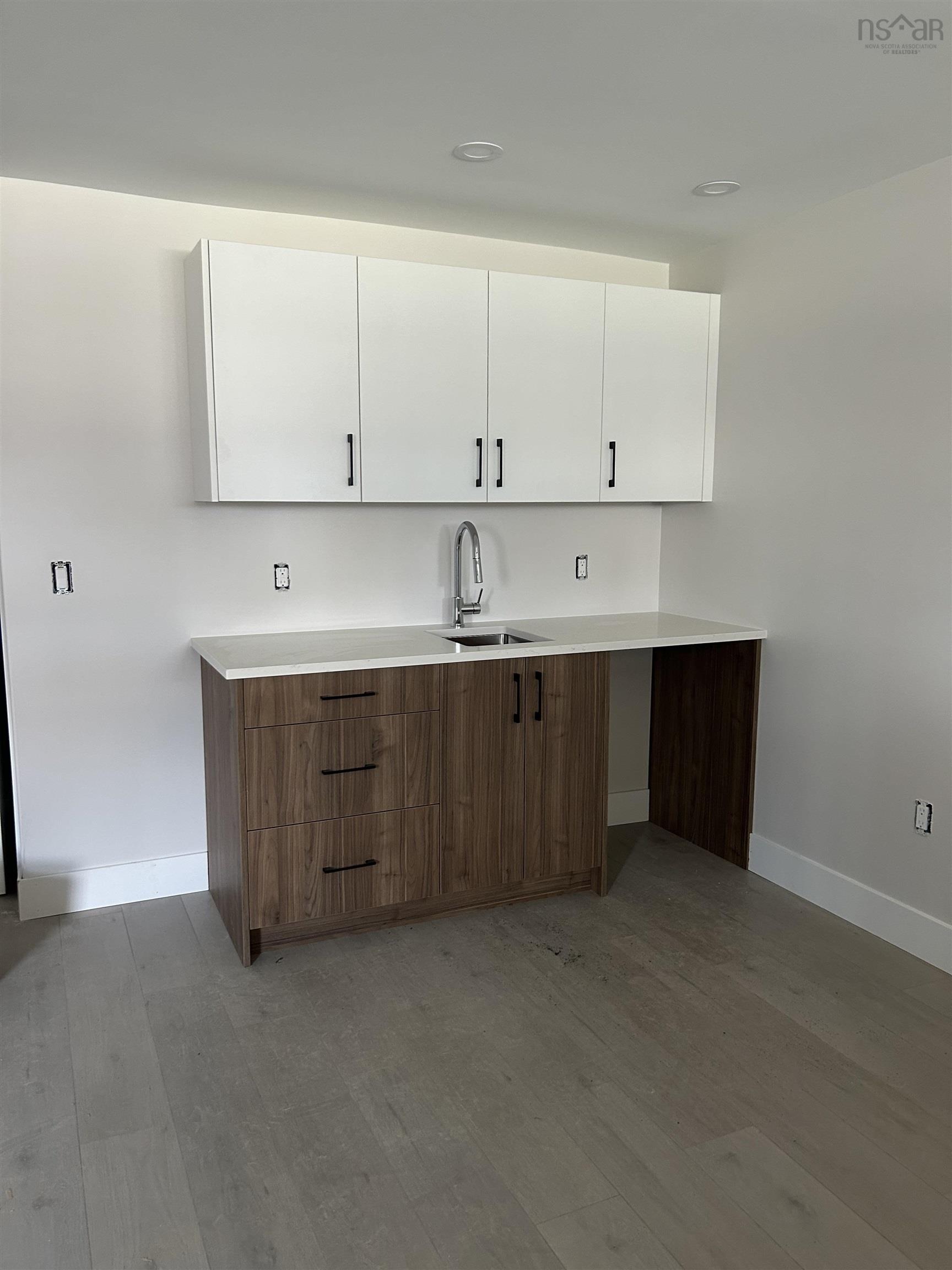 215 Alabaster Way photo #13