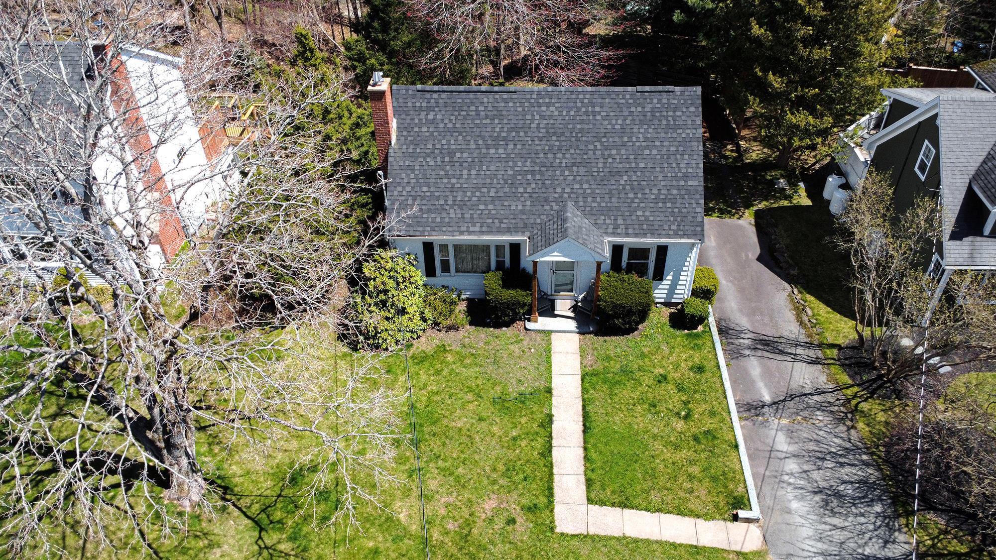 38 Walton Drive photo #21