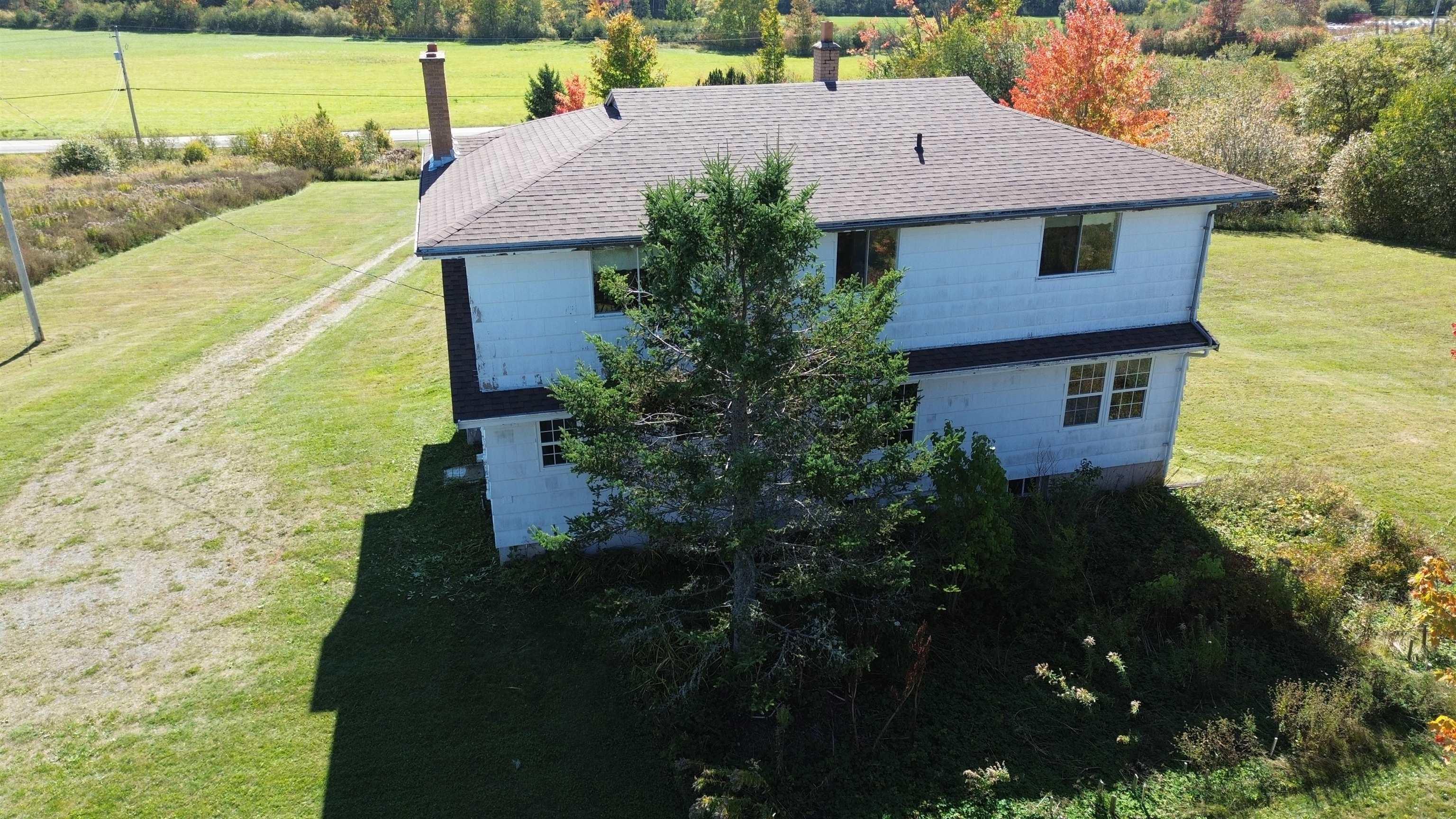 703 336 Highway photo #41