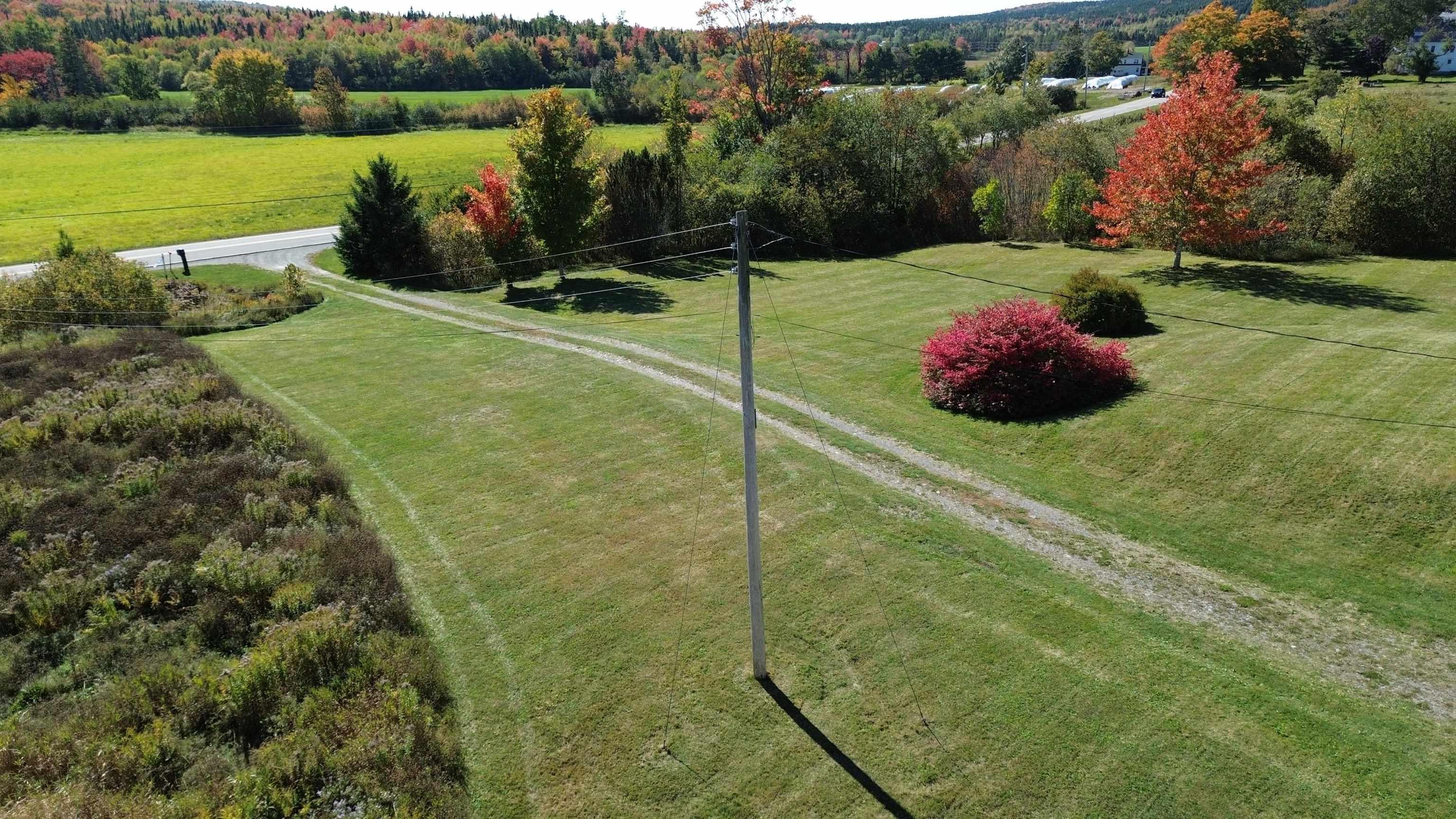 703 336 Highway photo #44