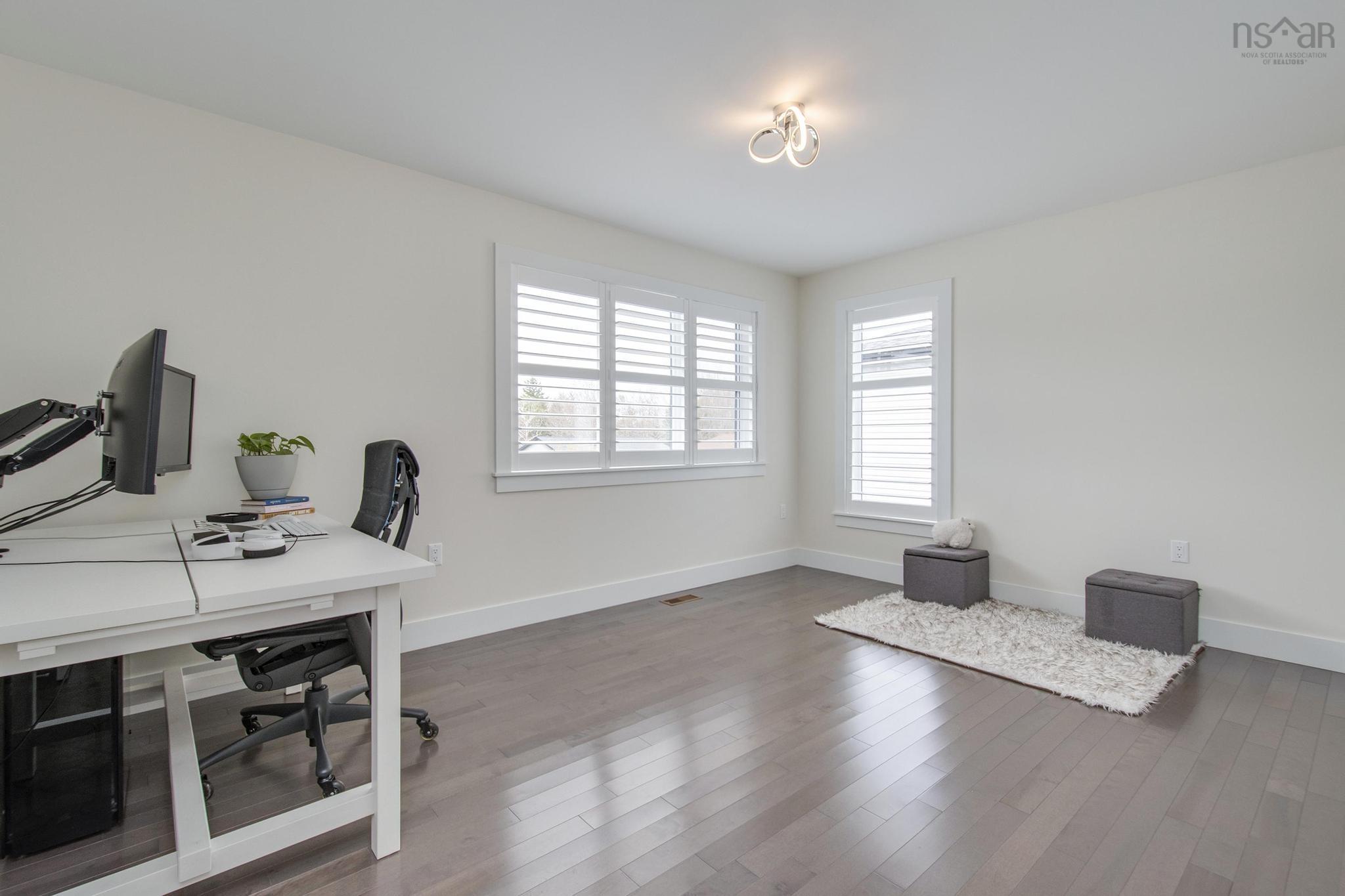 120 Olive Avenue photo #26
