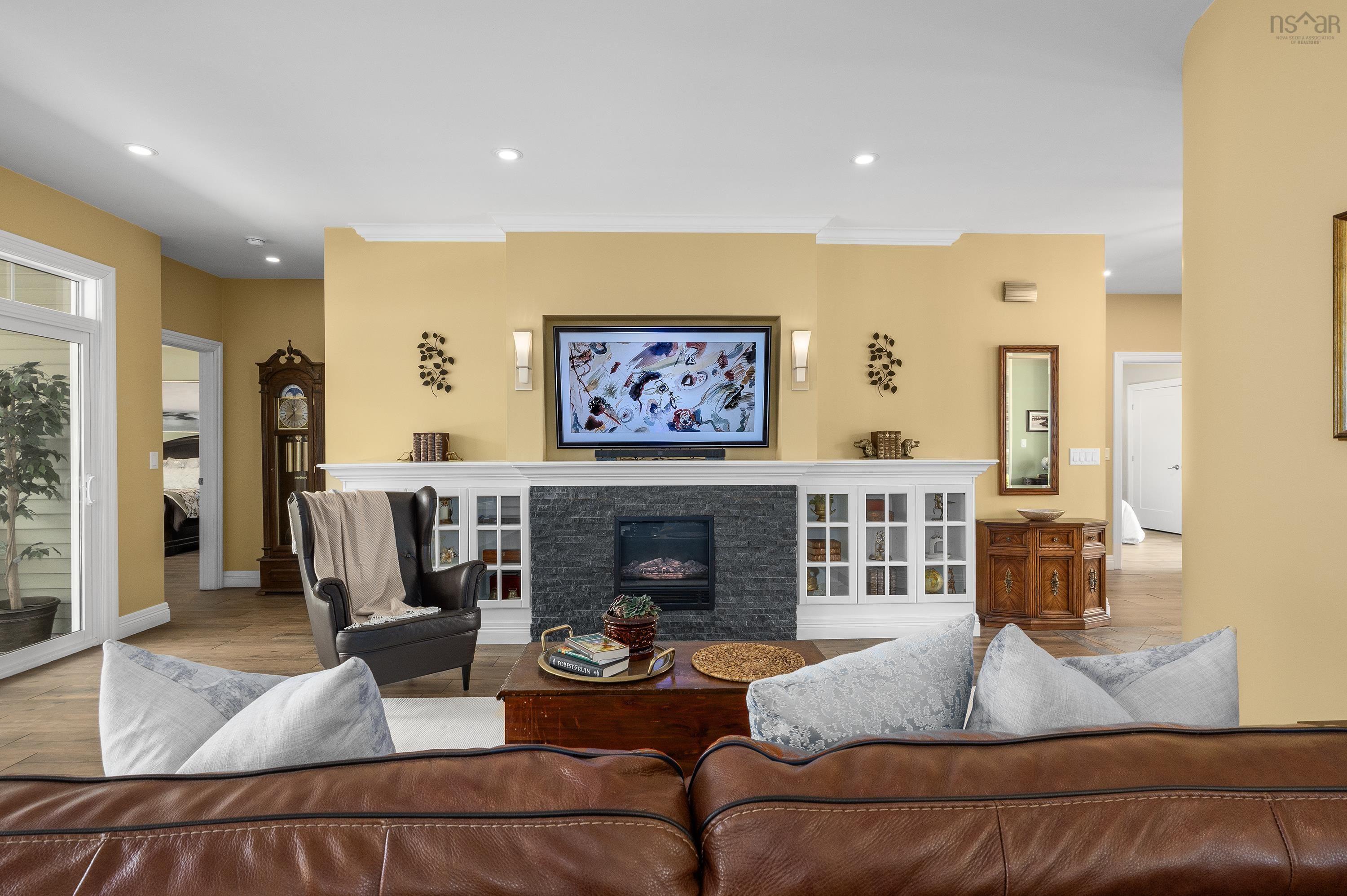 257 Goldeneye Drive photo #16