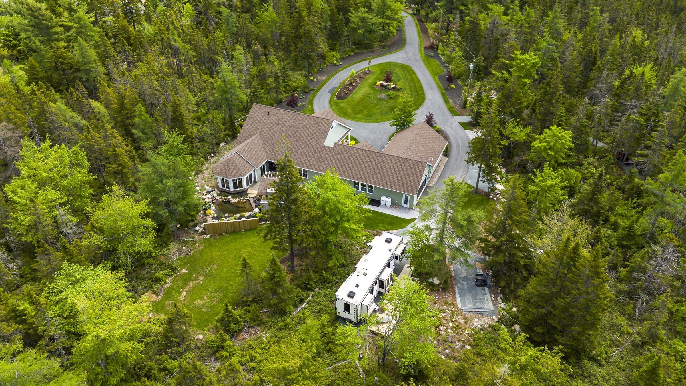 257 Goldeneye Drive photo #46