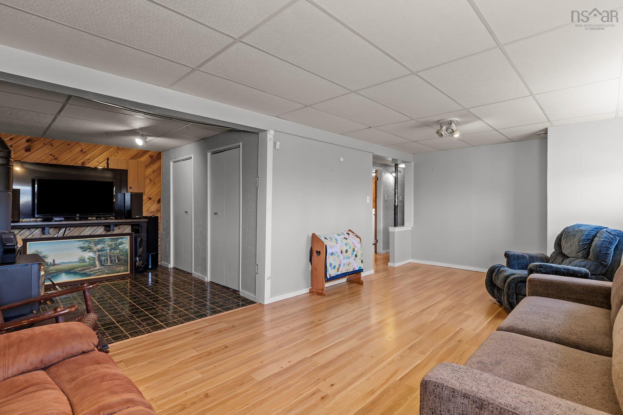 185 Smokey Drive photo #21