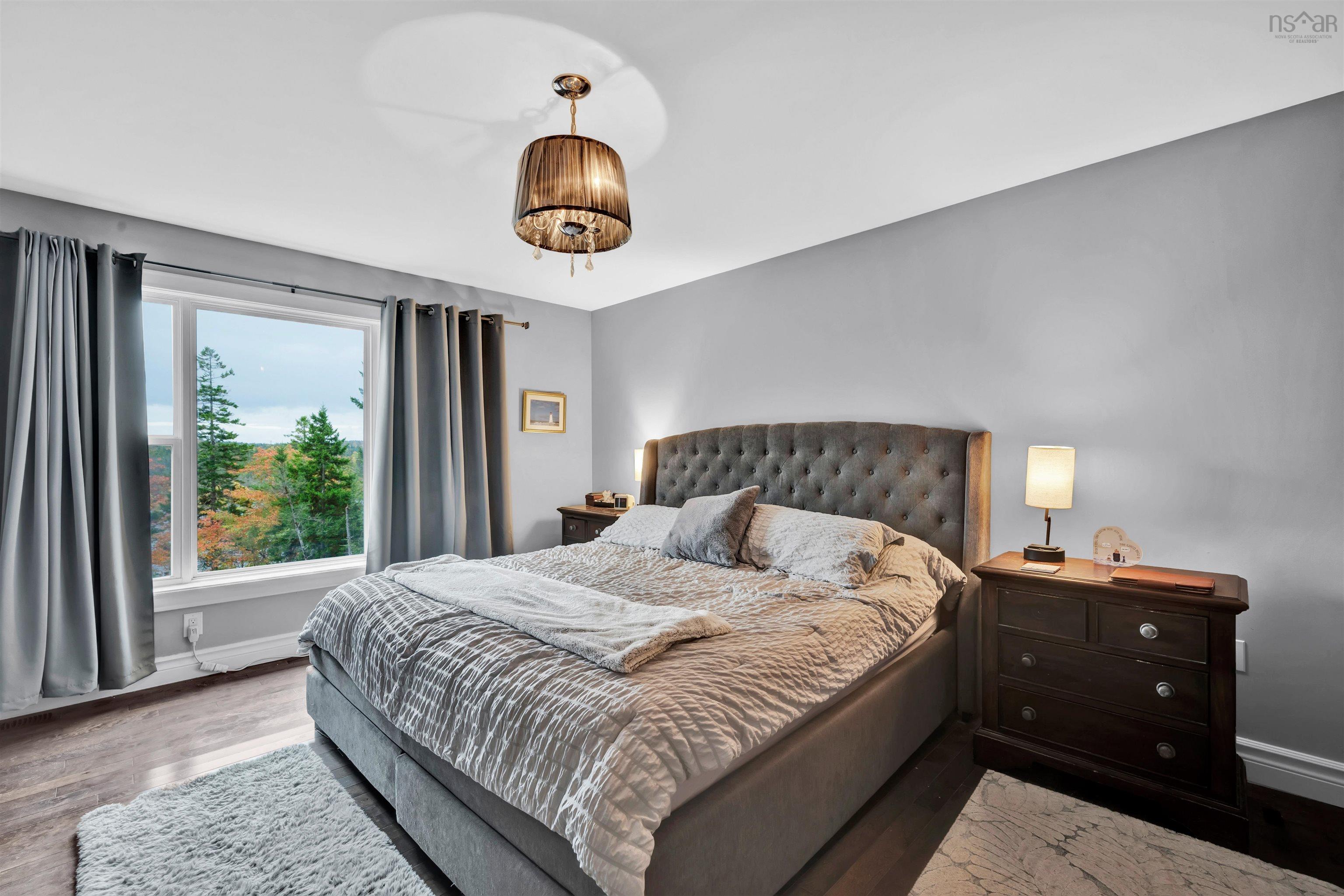142 Voyager Way photo #16