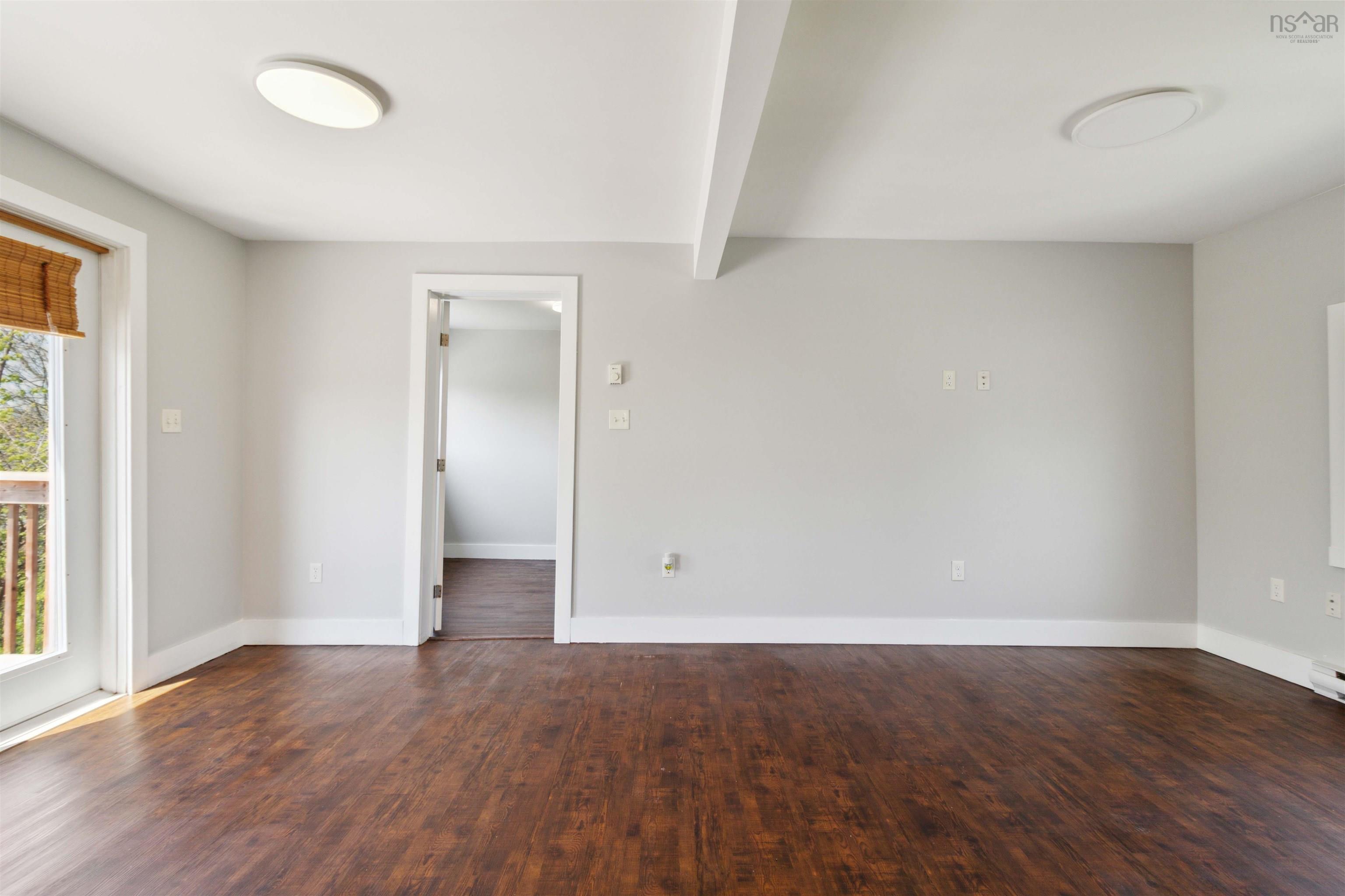18 Nivens Avenue photo #13