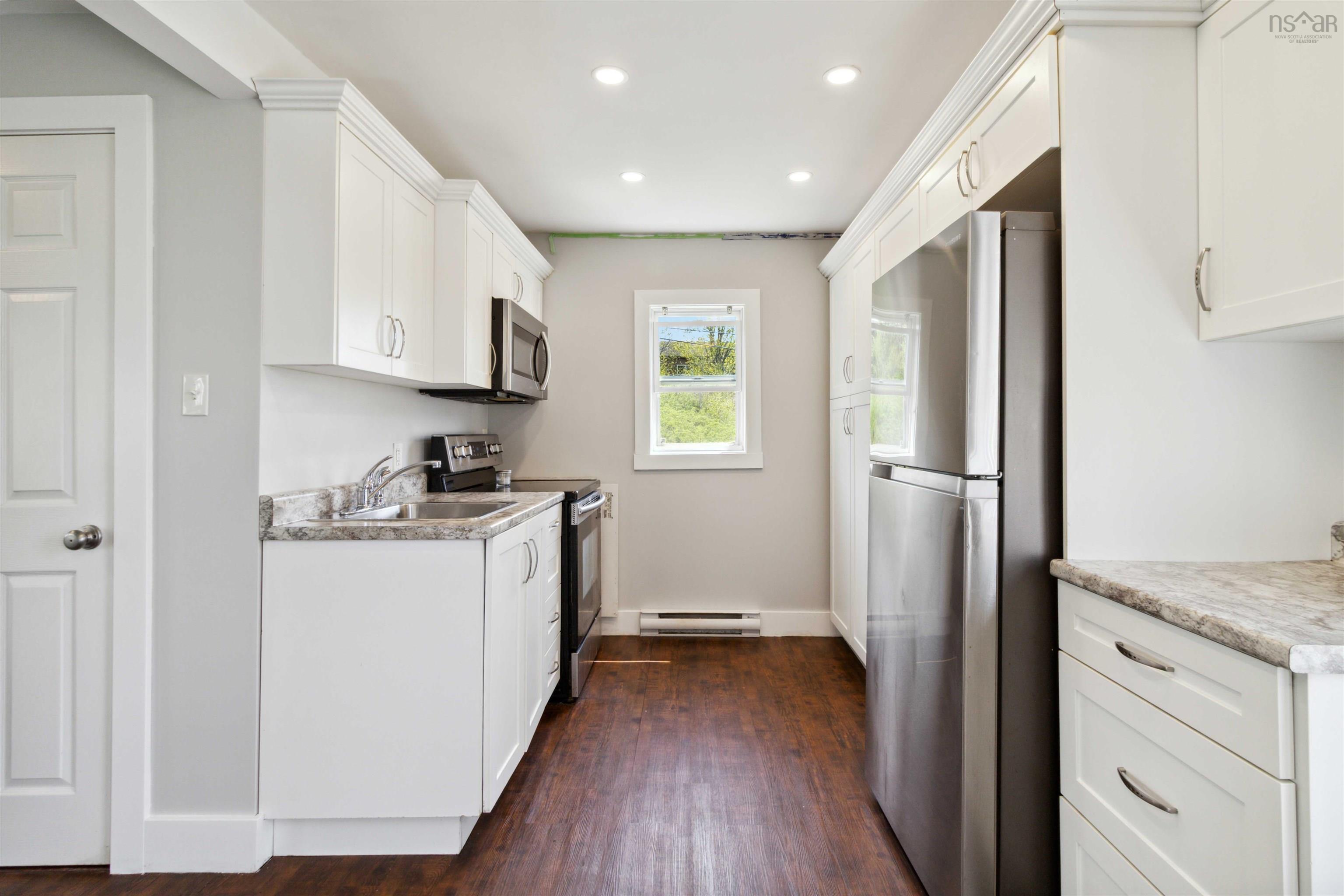 18 Nivens Avenue photo #16
