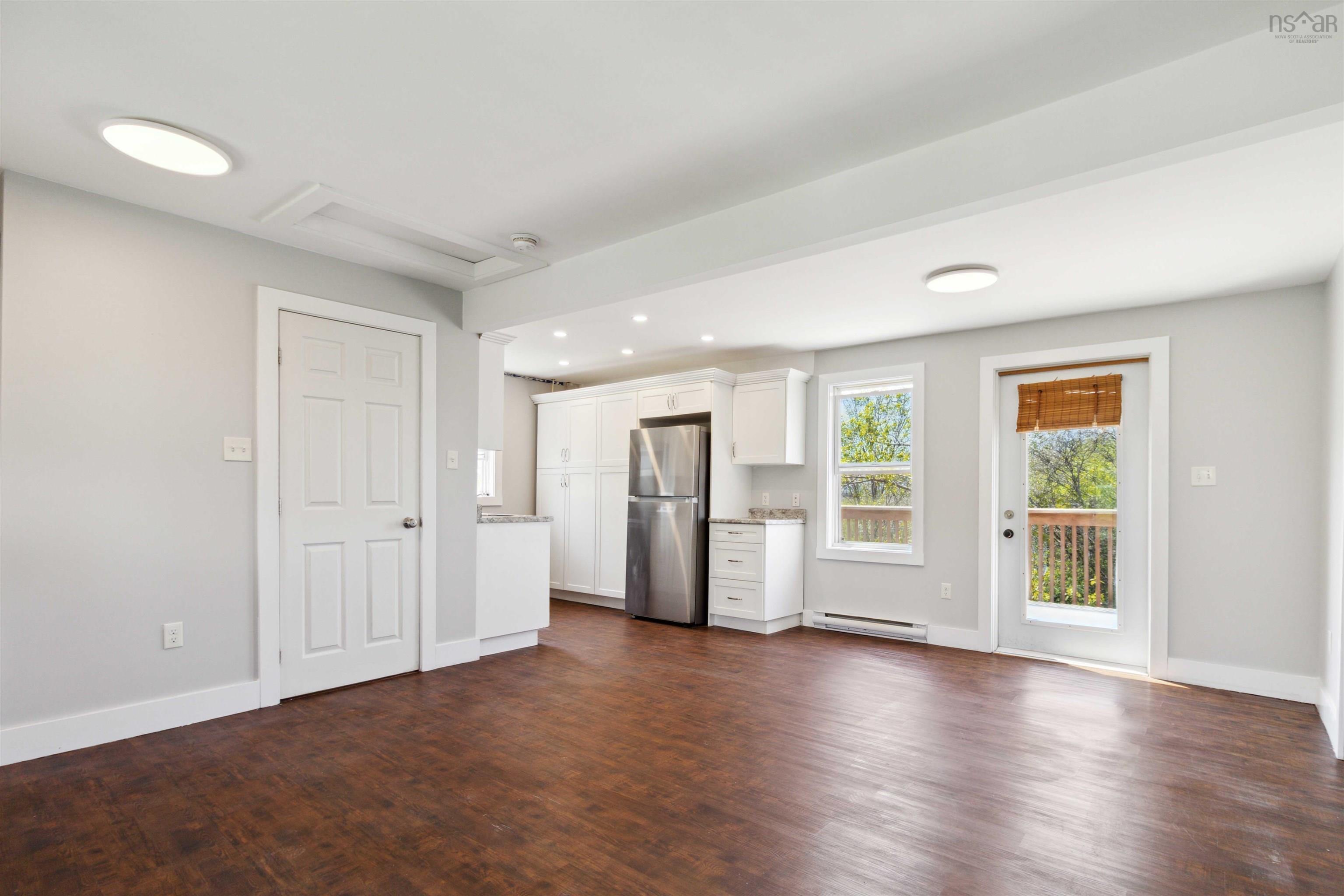 18 Nivens Avenue photo #18