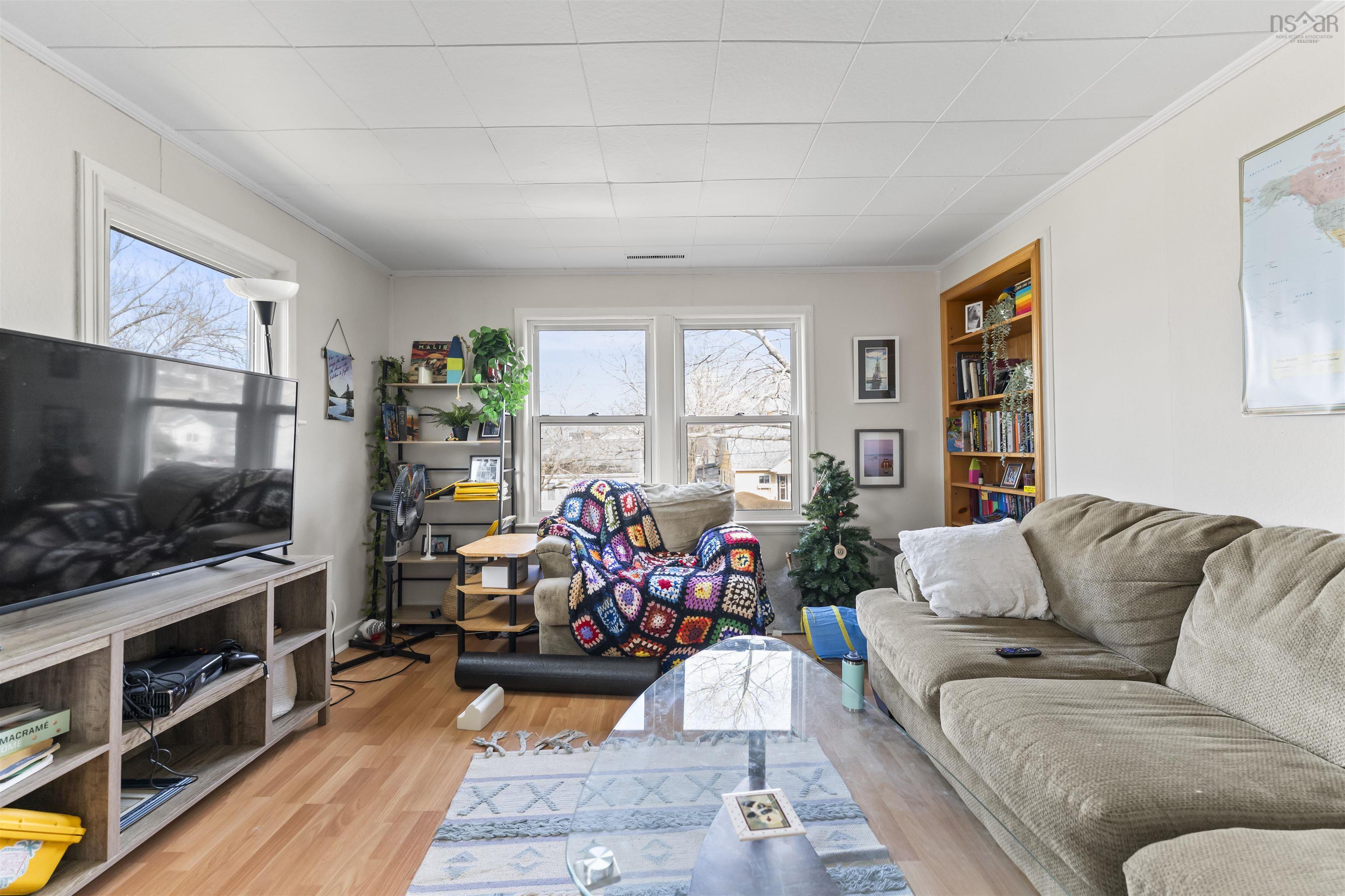 6562 Edinburgh Street photo #16