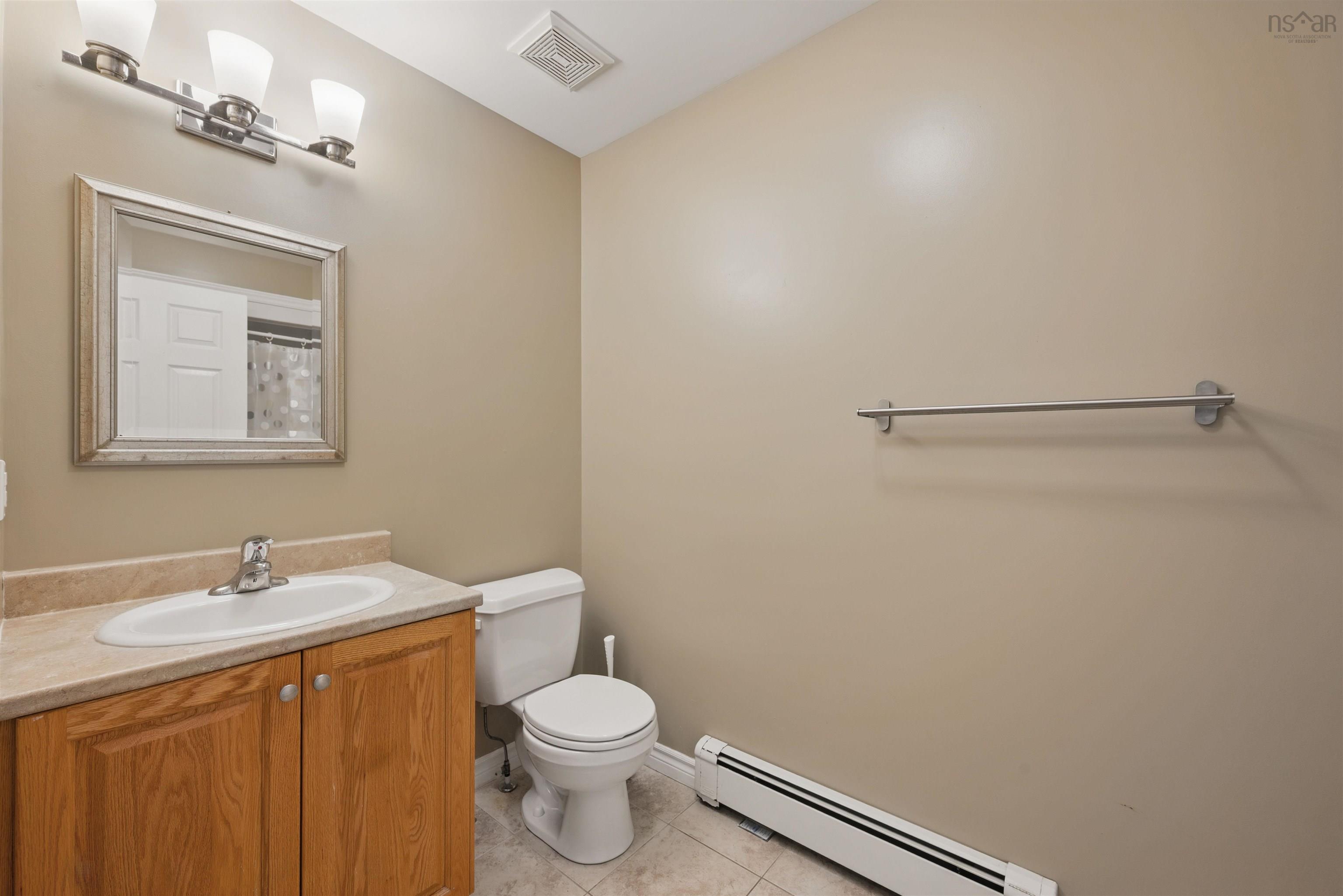 810 Basinview Drive photo #18