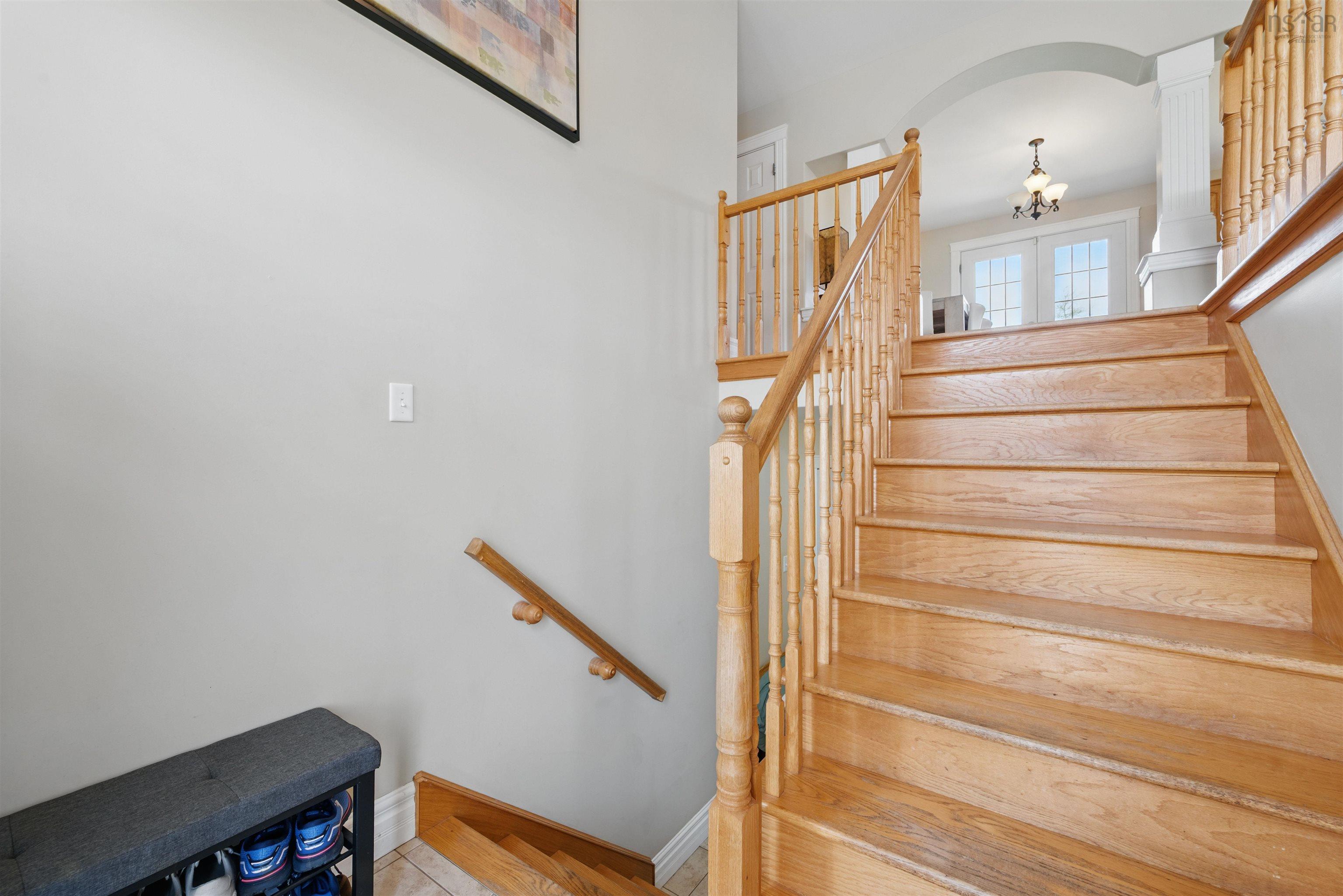 810 Basinview Drive photo #4