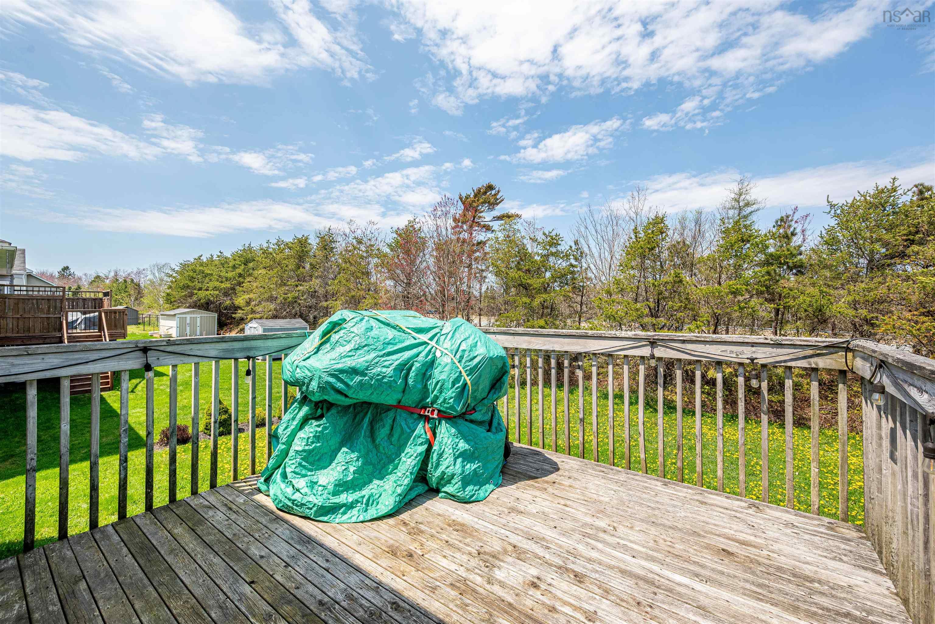 810 Basinview Drive photo #39