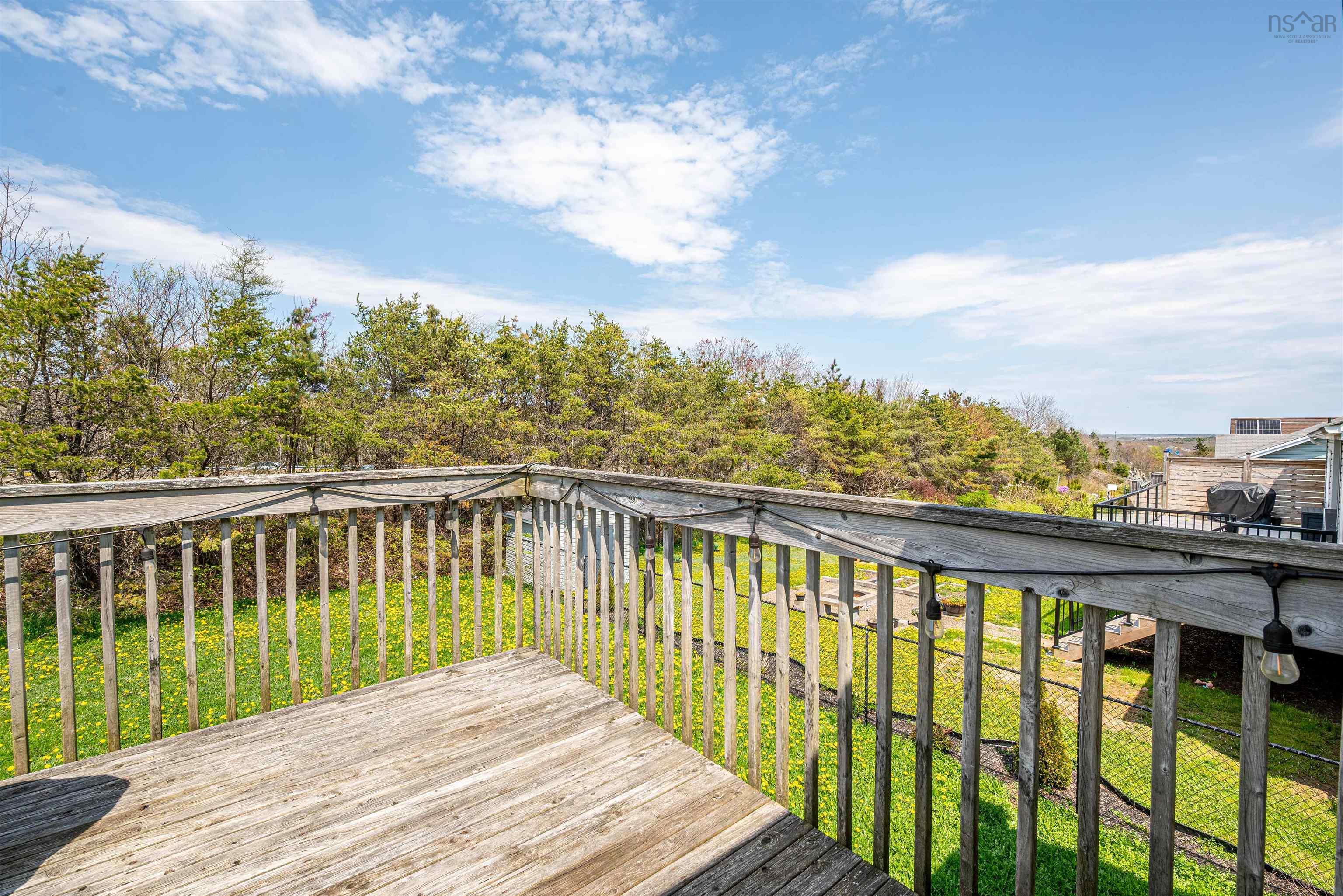 810 Basinview Drive photo #42