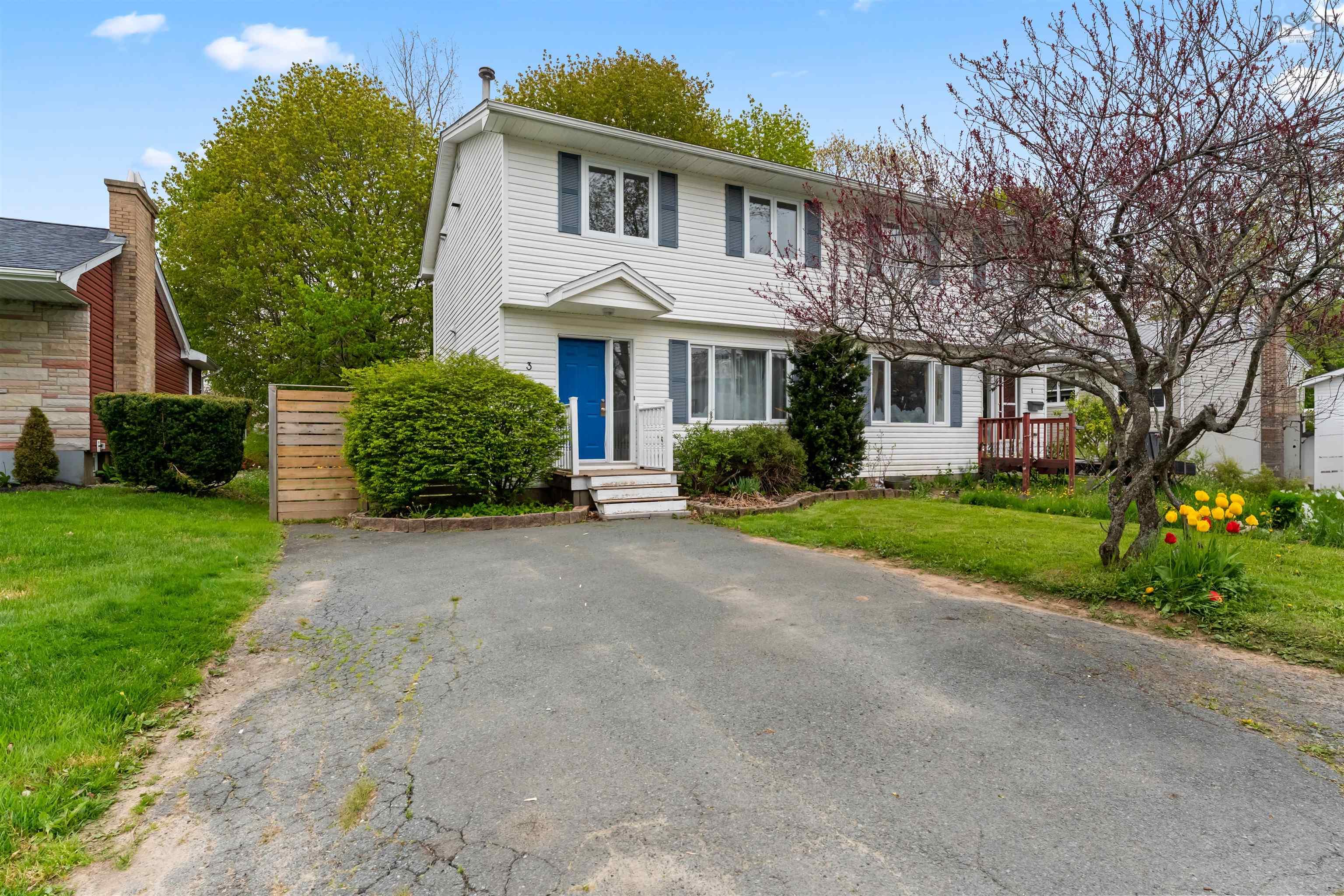 3 BROOKHOUSE RD, DARTMOUTH, NS