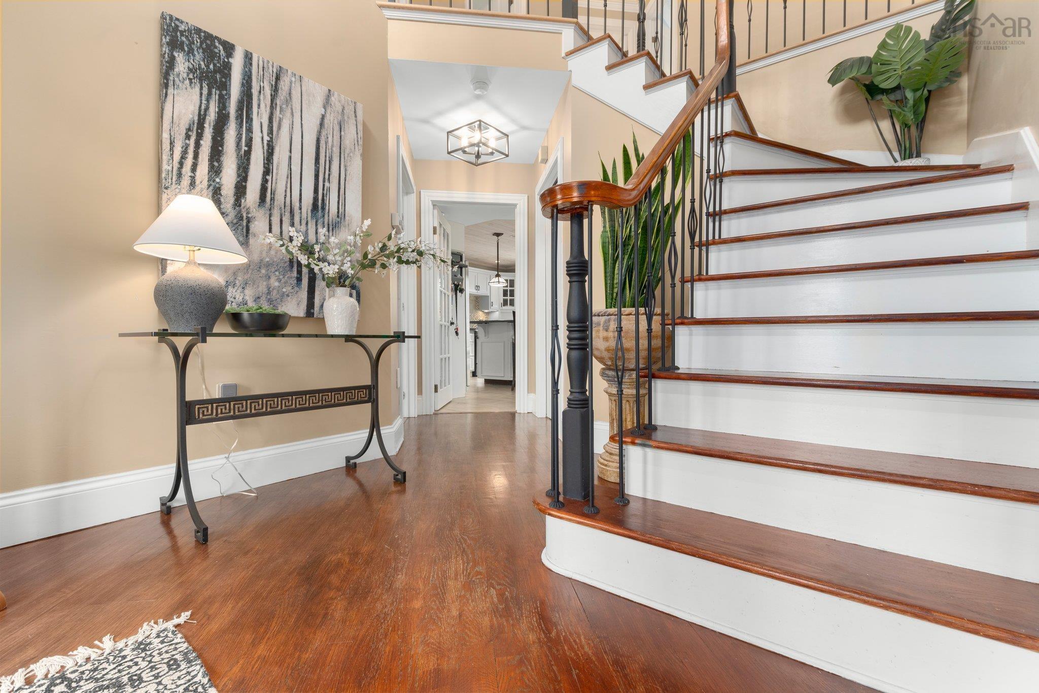 39 Canfield Court photo #3