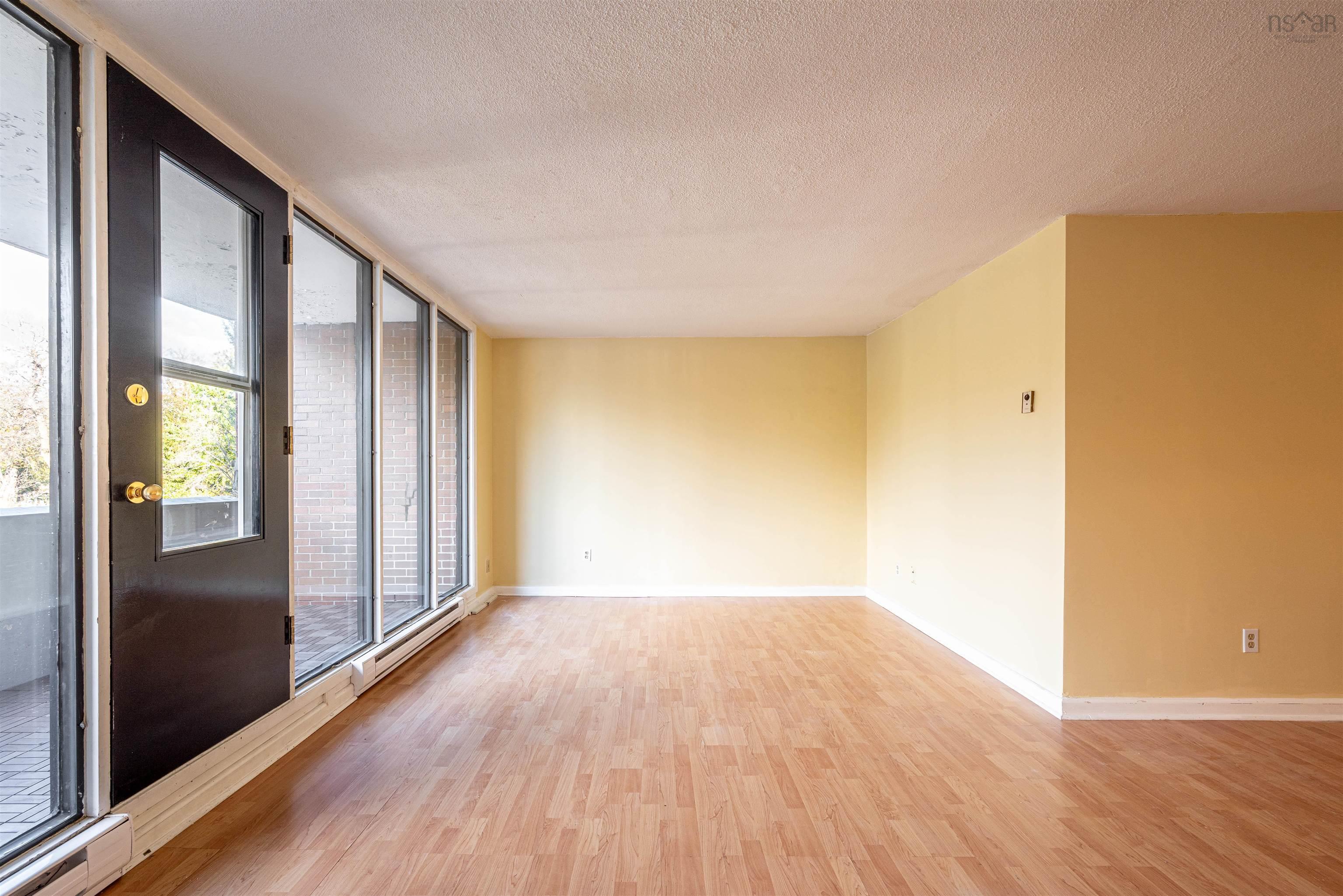 210 5959 Spring Garden Road photo #12