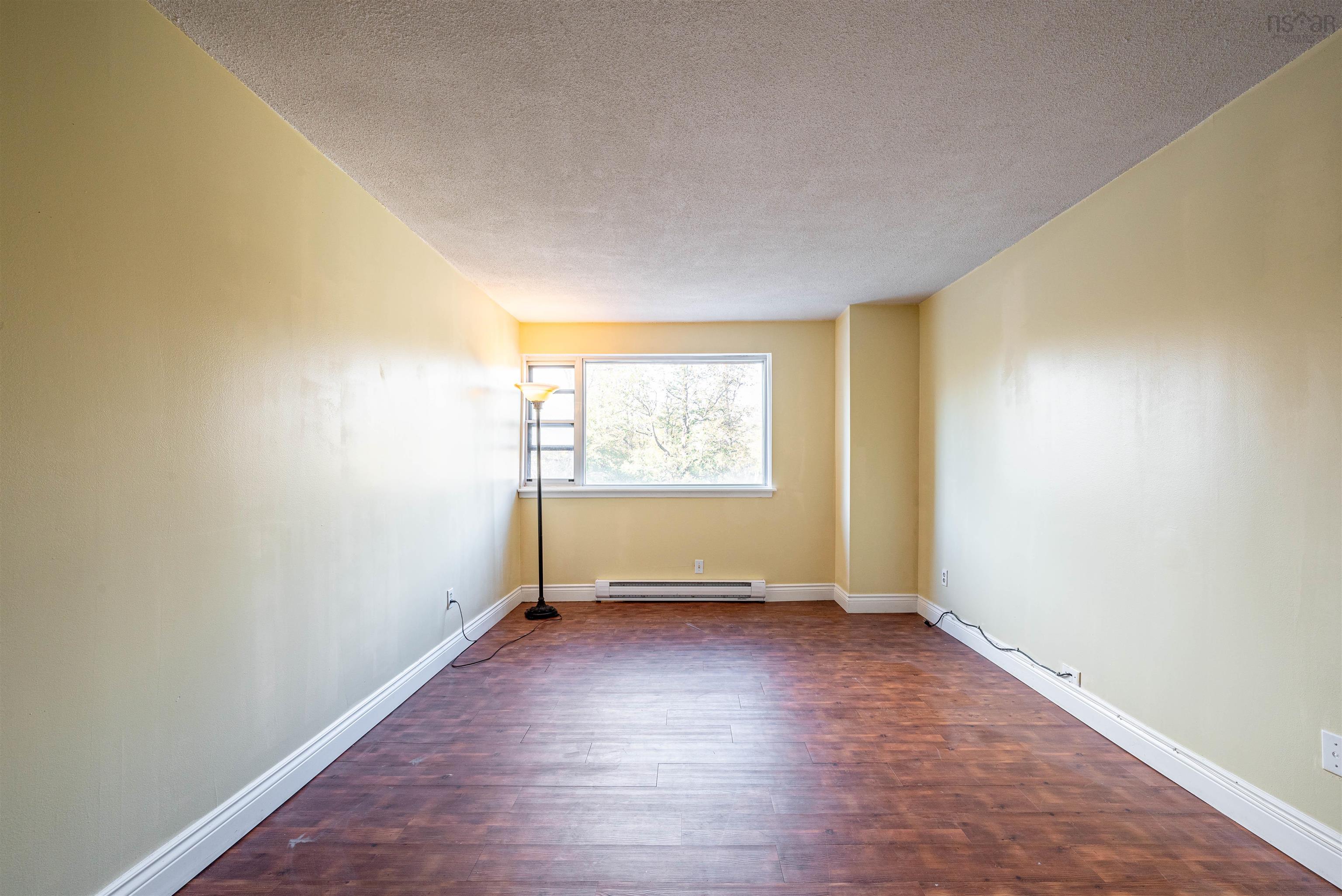 210 5959 Spring Garden Road photo #21