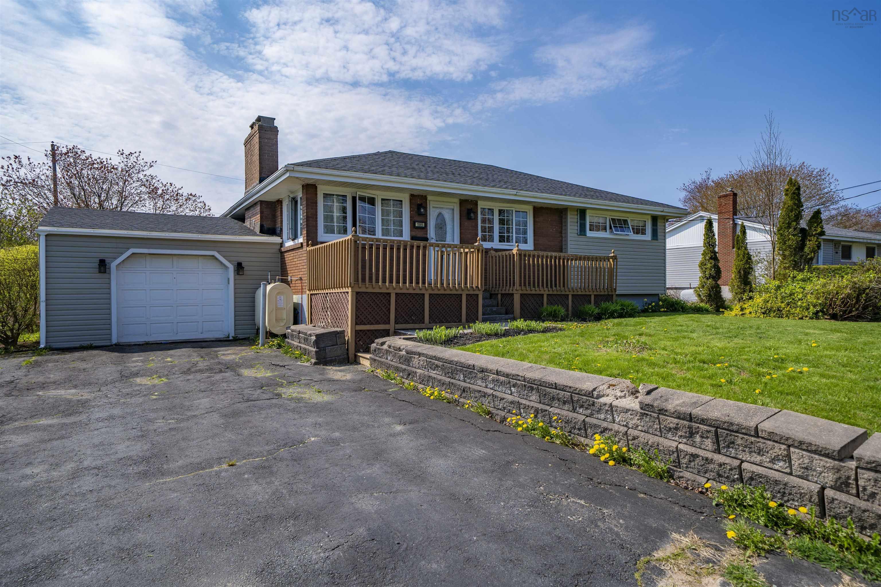 195 Mount Edward Road photo #1