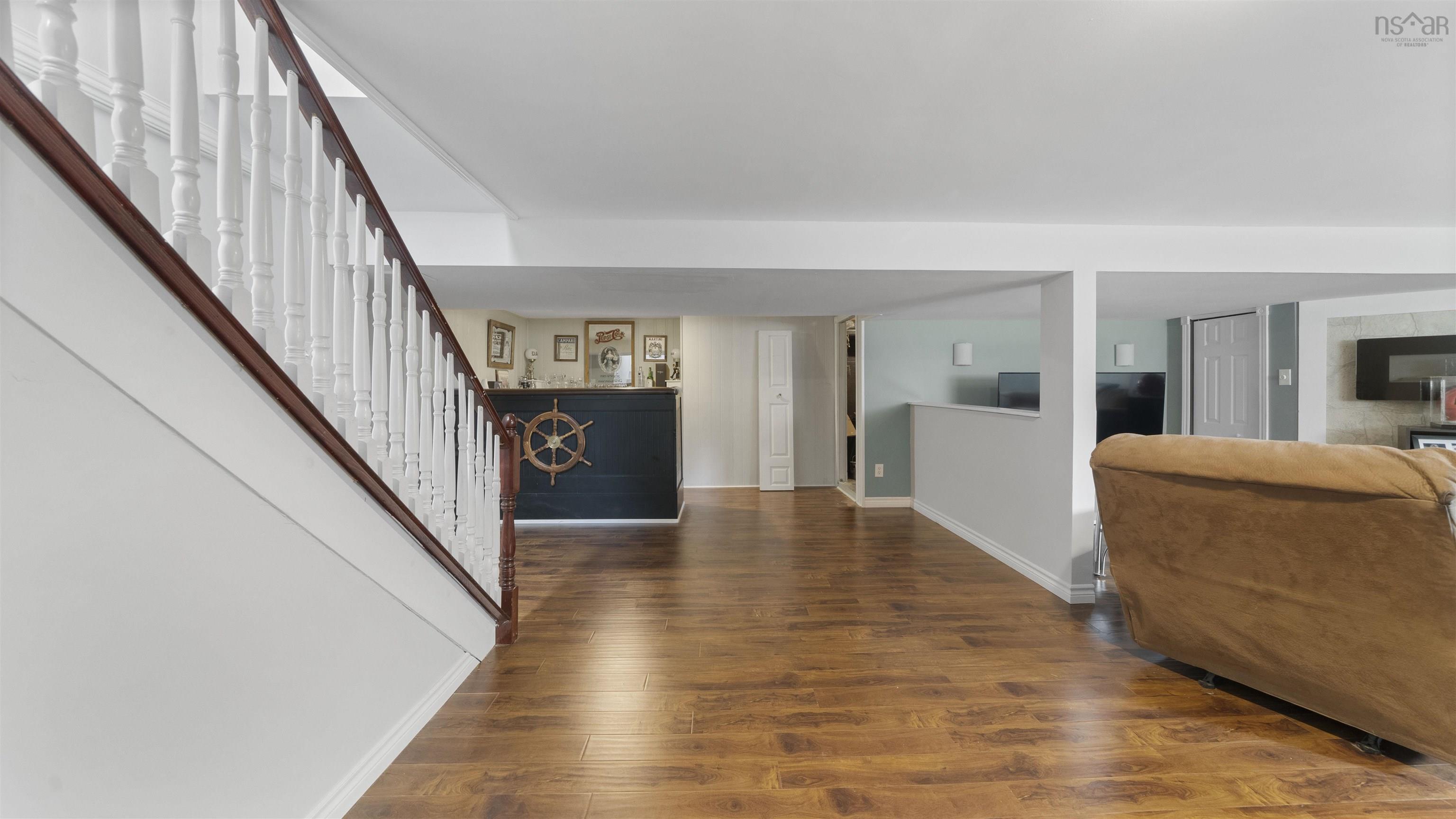 195 Mount Edward Road photo #35