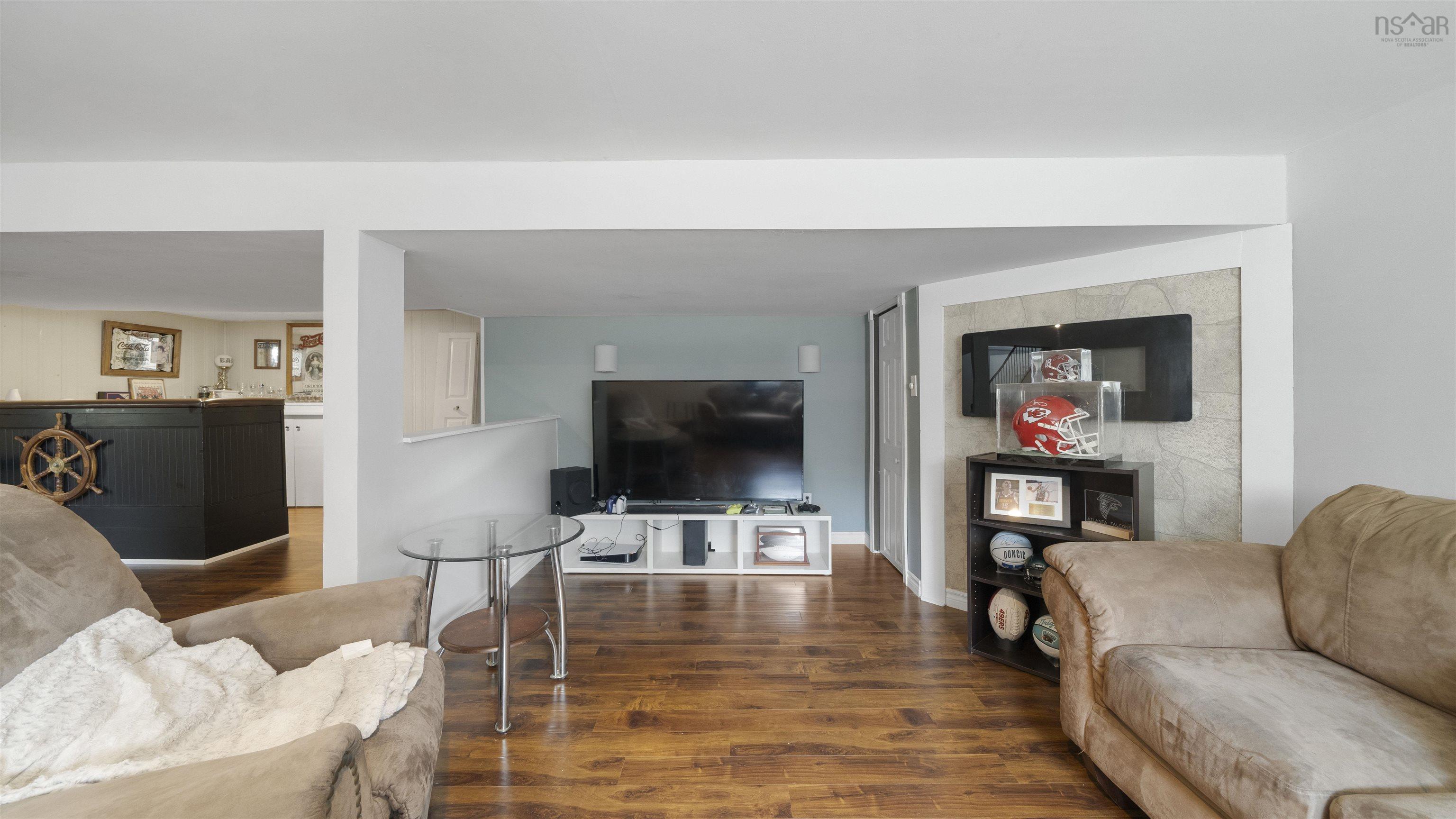 195 Mount Edward Road photo #37