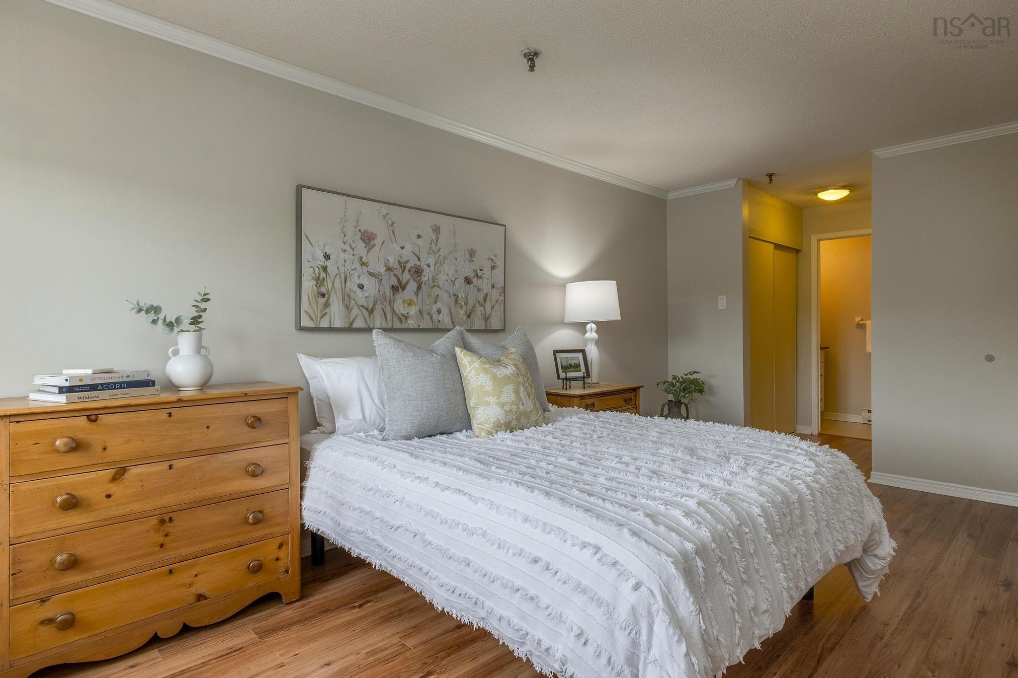 404 12 Spinnaker Drive photo #16