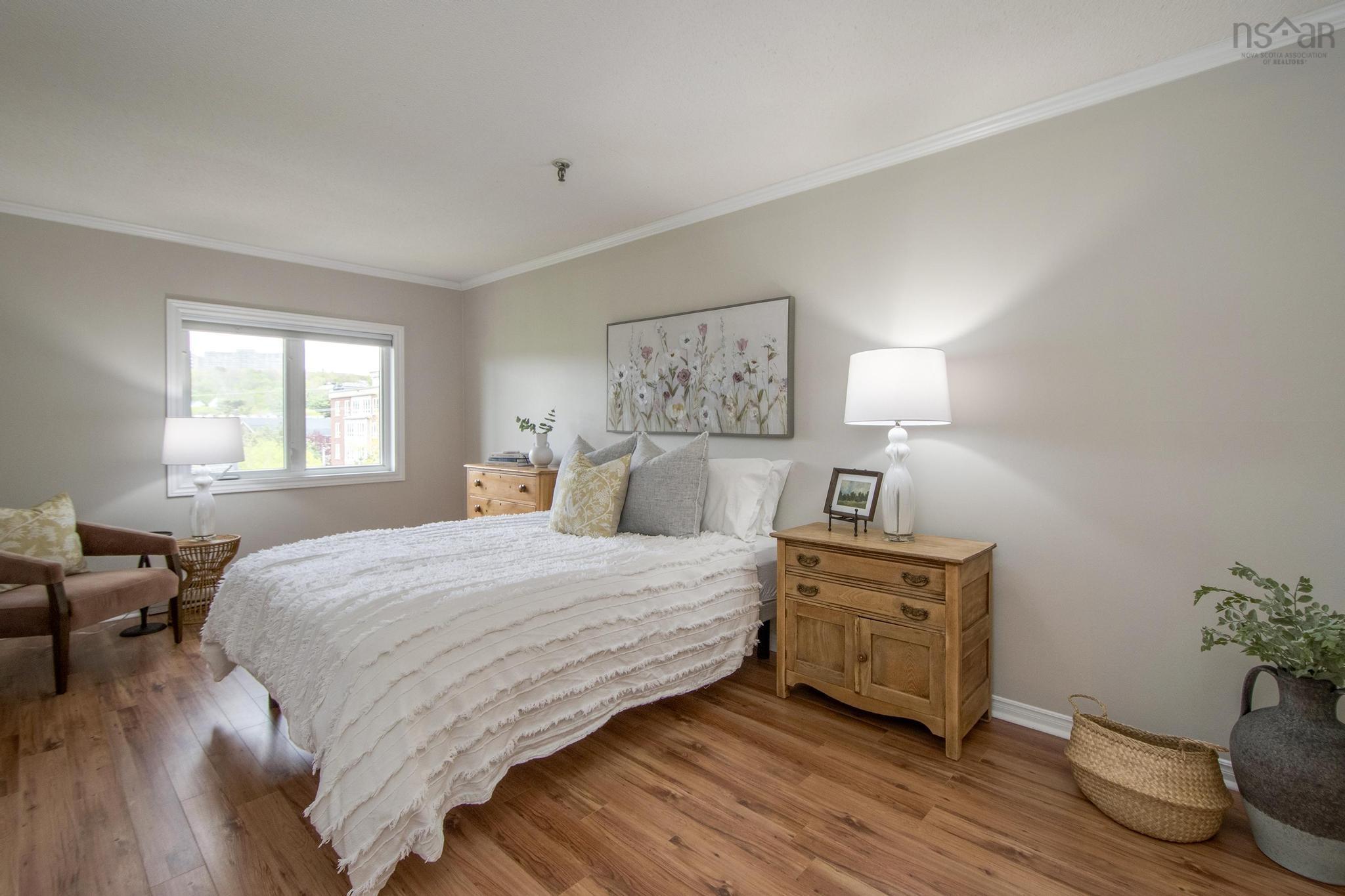 404 12 Spinnaker Drive photo #17