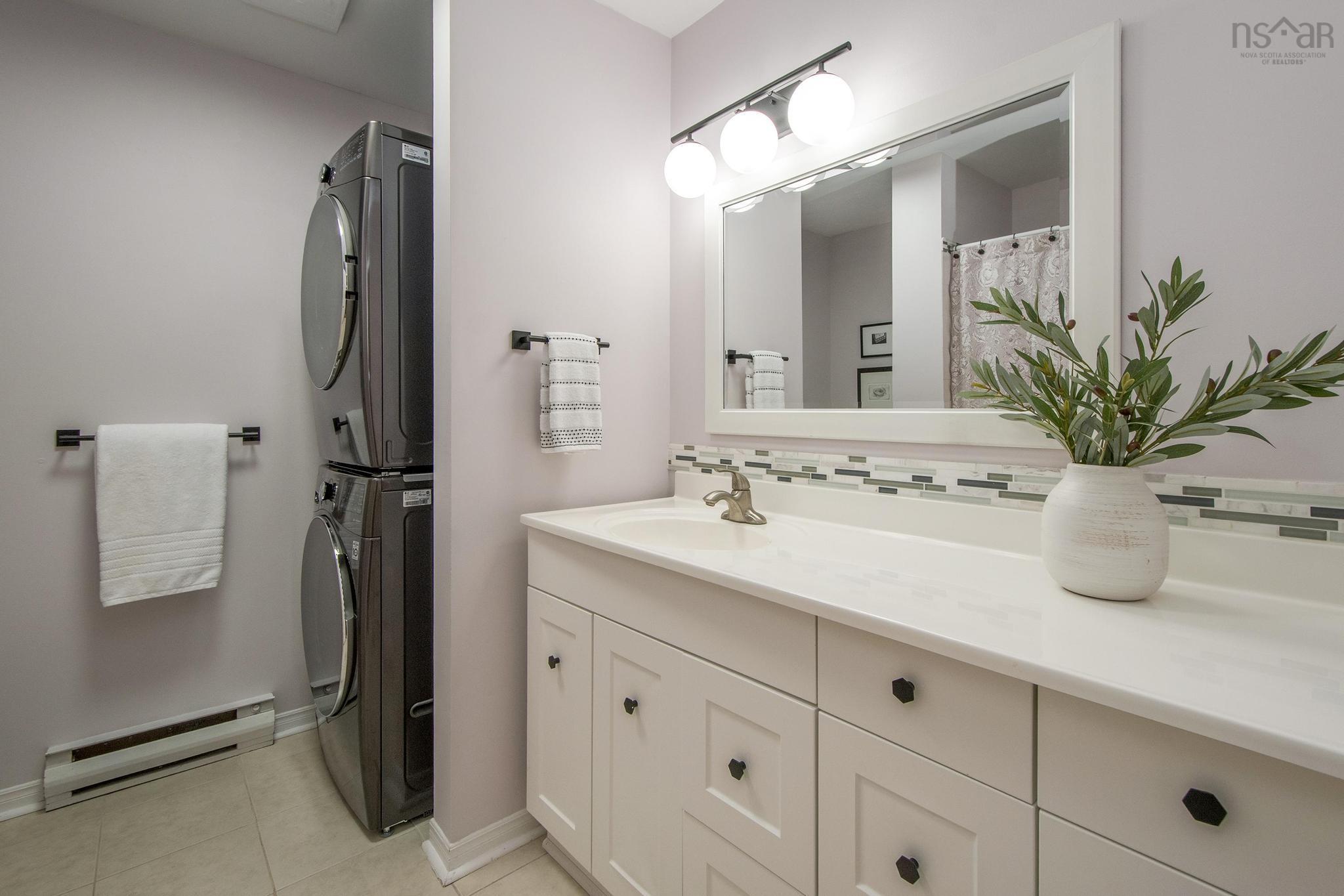 404 12 Spinnaker Drive photo #23