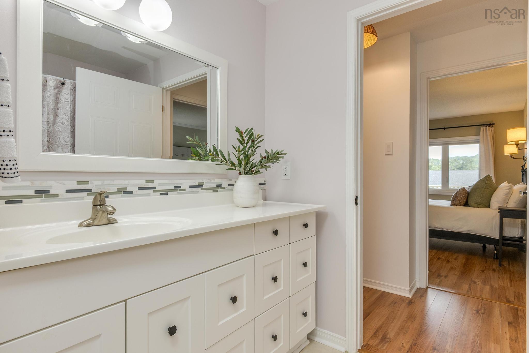 404 12 Spinnaker Drive photo #24