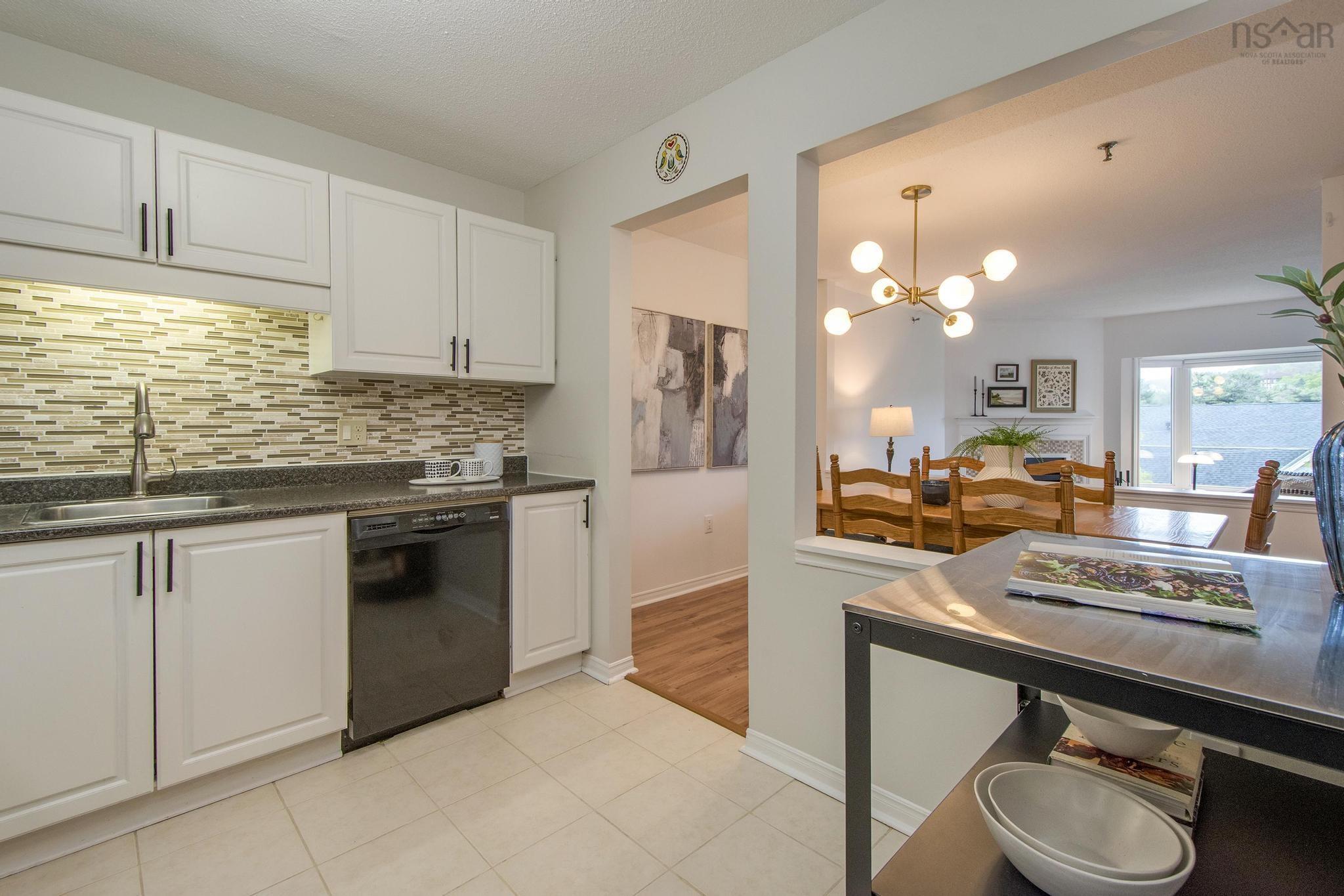 404 12 Spinnaker Drive photo #5