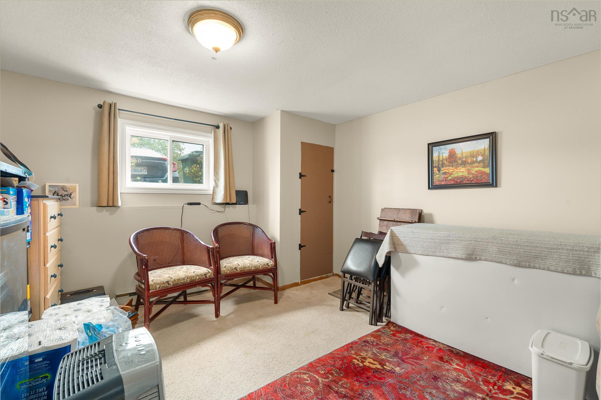 73 Chameau Crescent photo #17