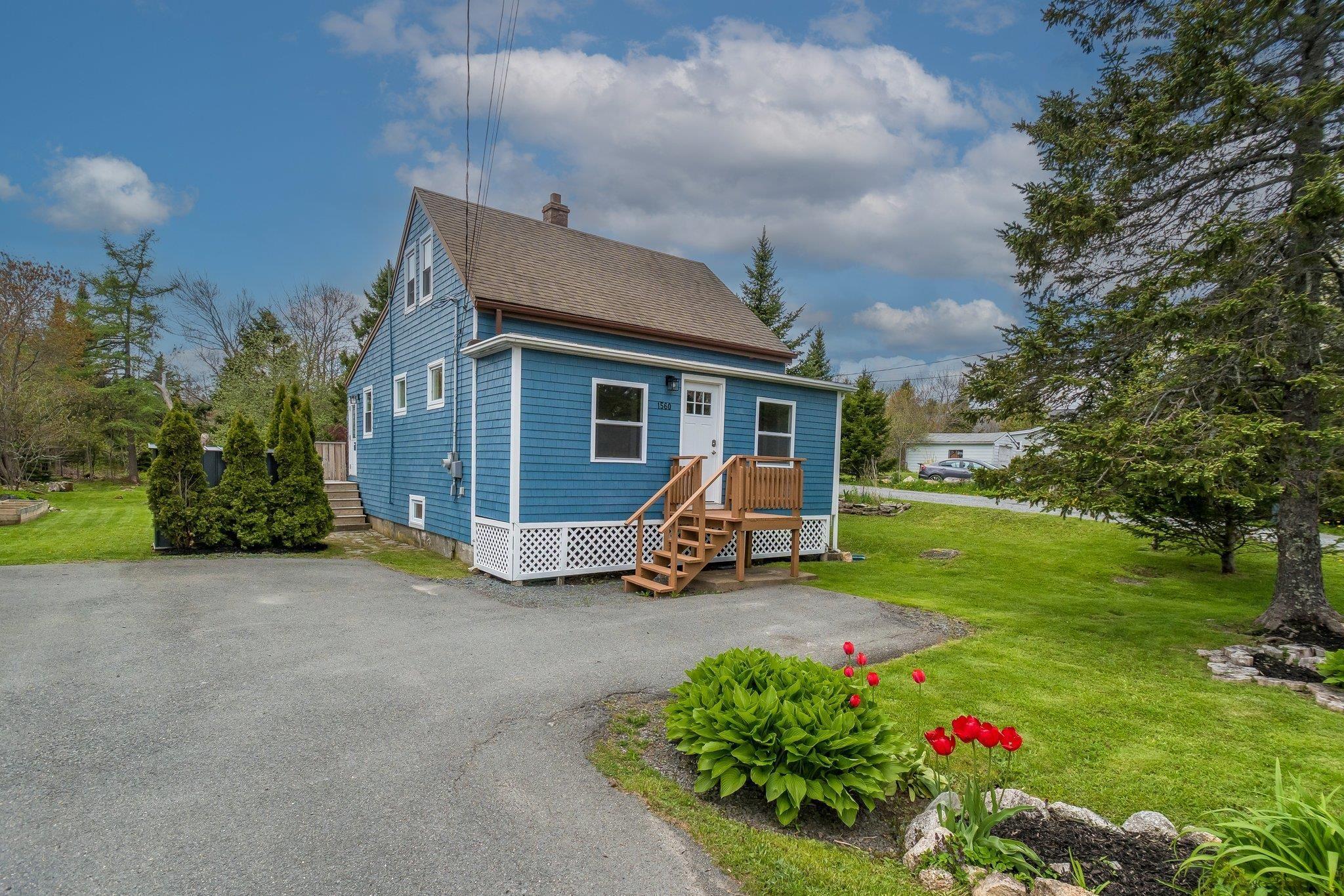 1560 ST MARGARETS BAY RD, LAKESIDE, NS