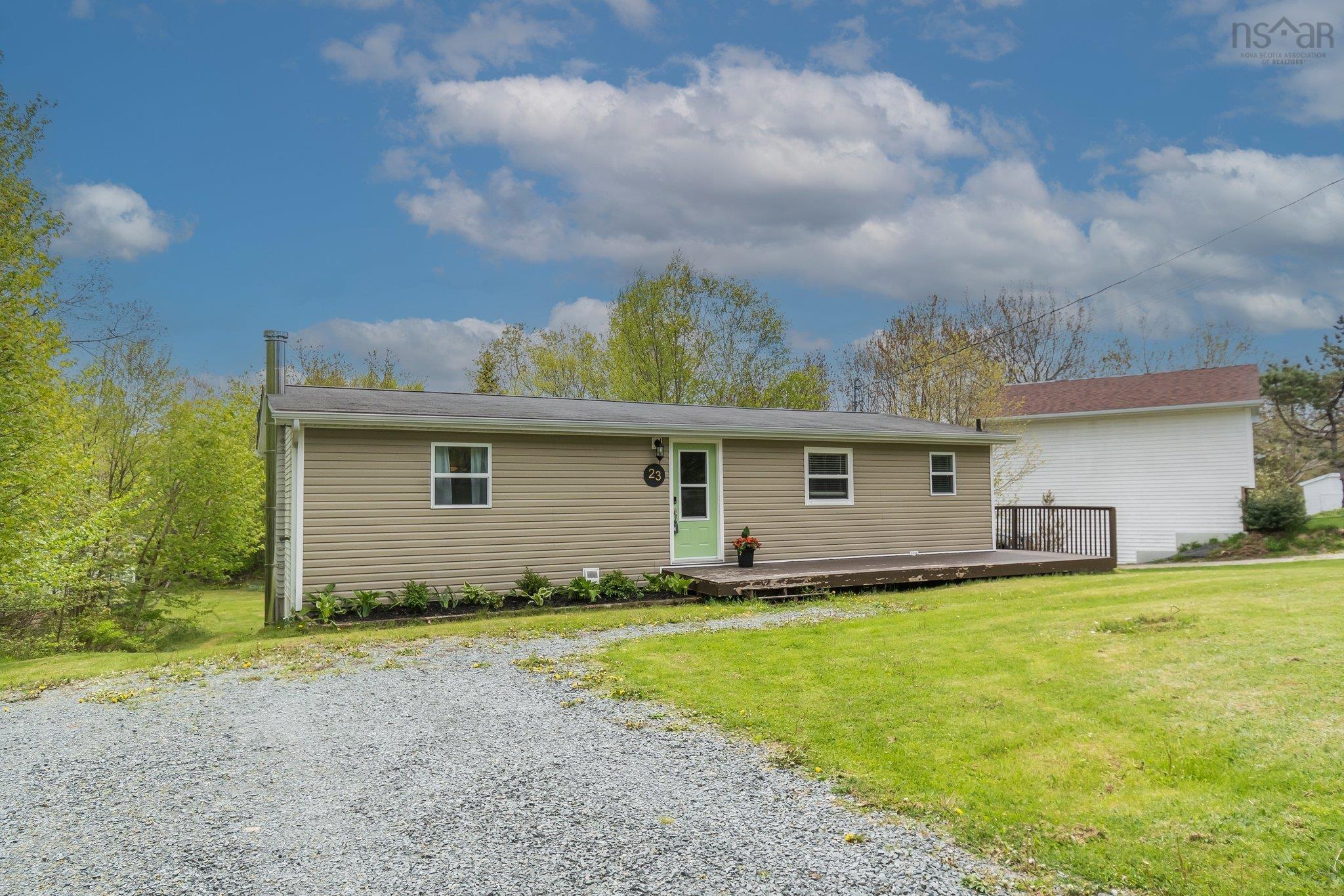 23 HUBLEY MILL LAKE RD, UPPER TANTALLON, NS