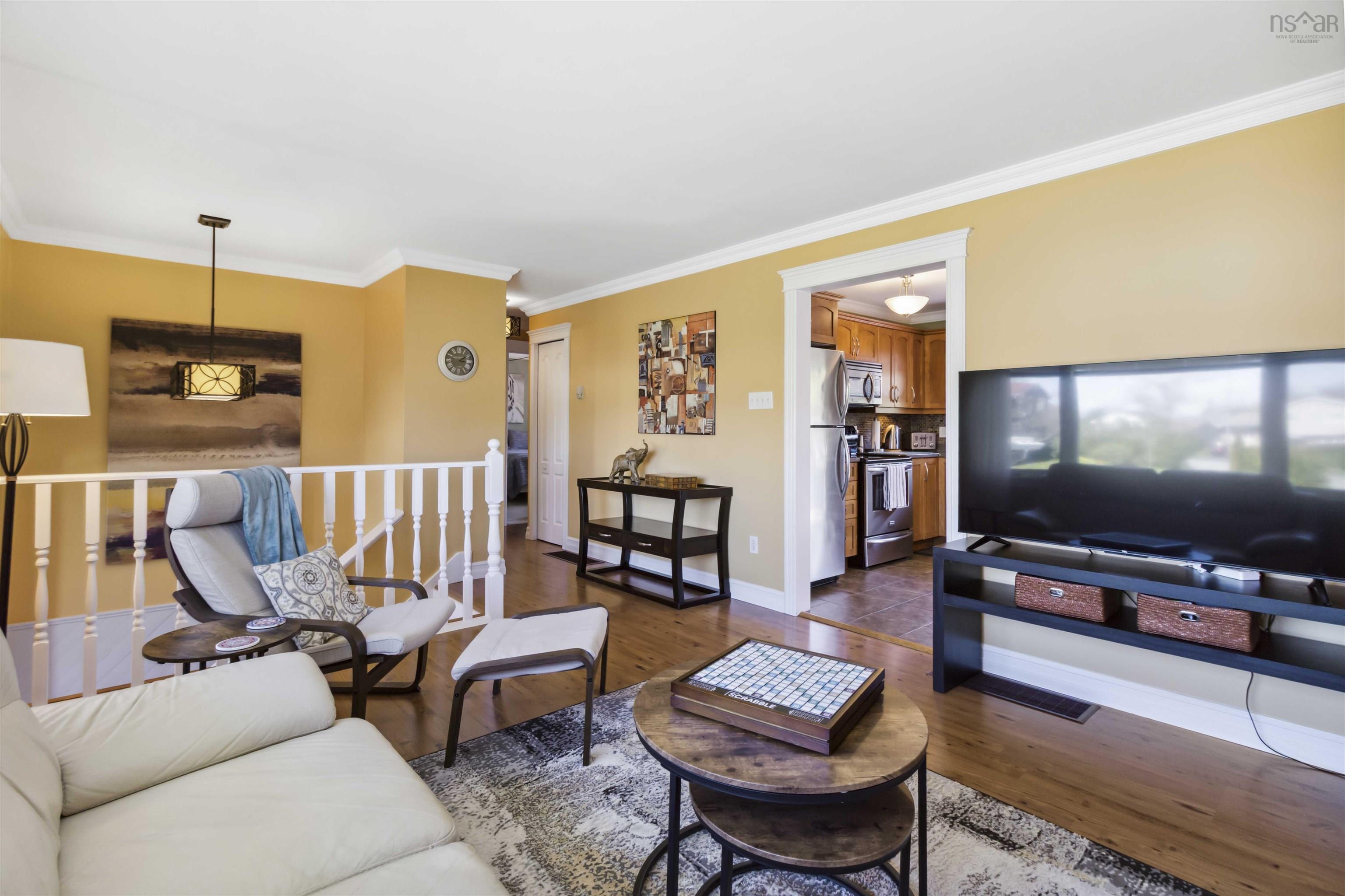 210 Donegal Drive photo #11