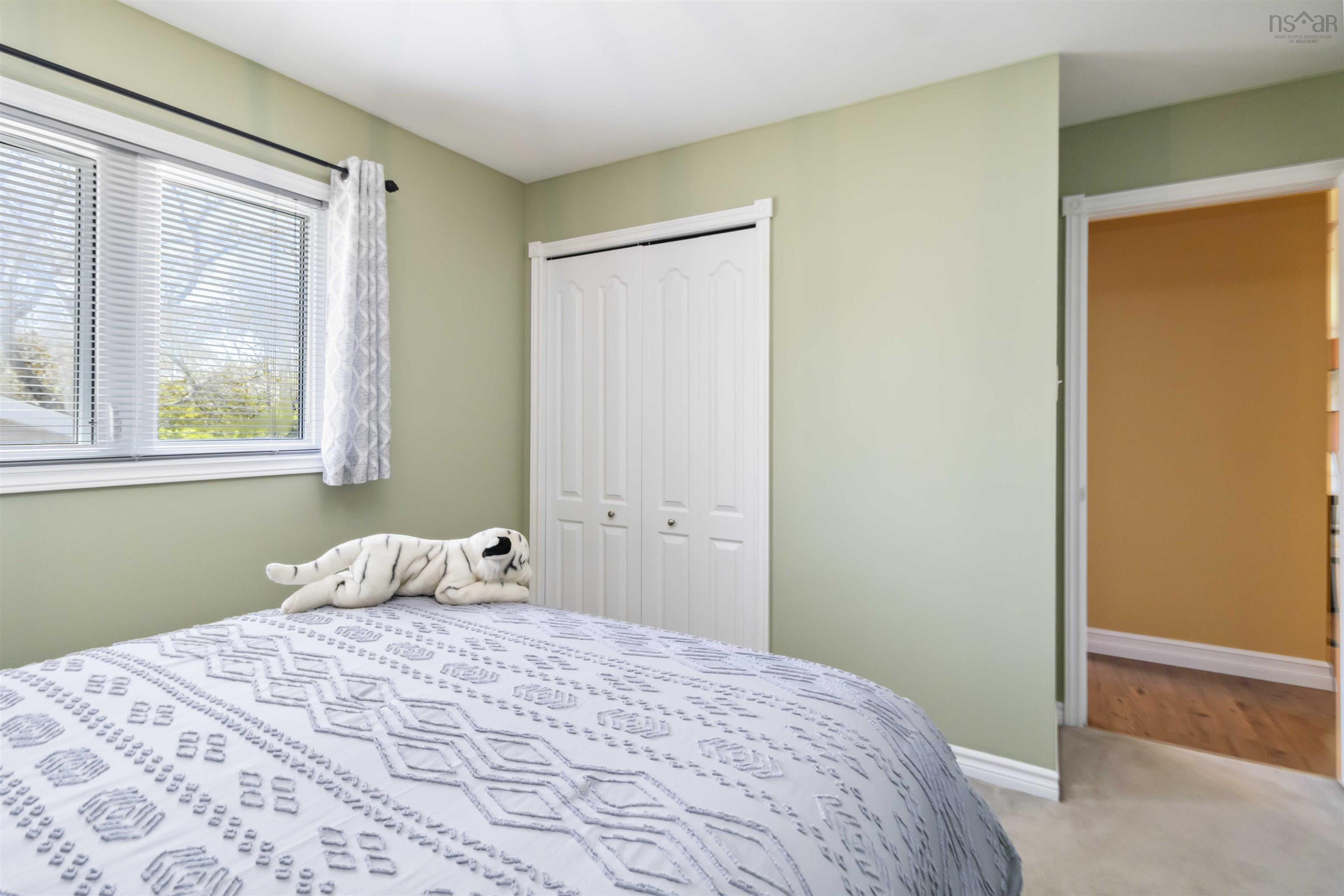 210 Donegal Drive photo #24